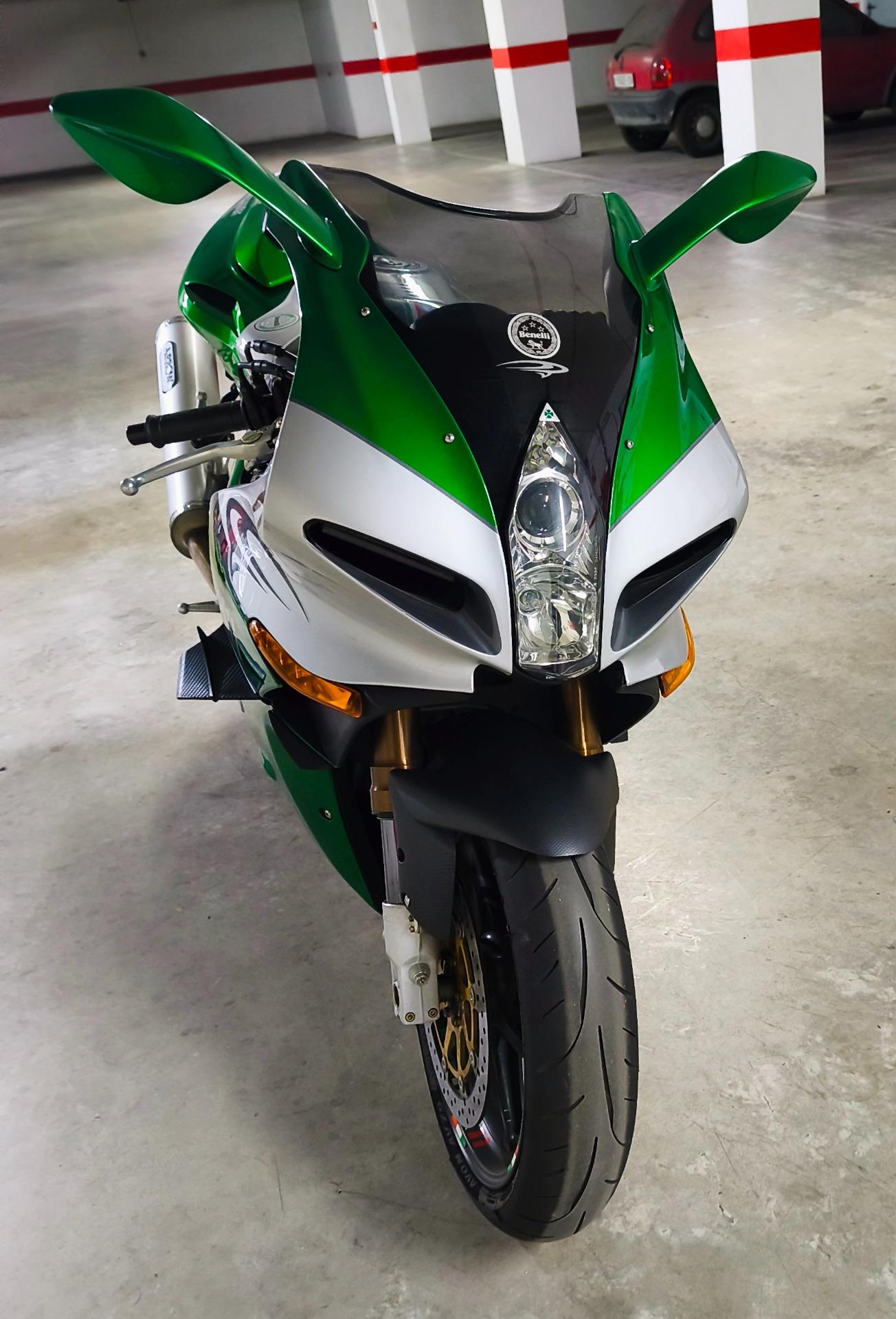 Foto de BENELLI TORNADO 1130RR