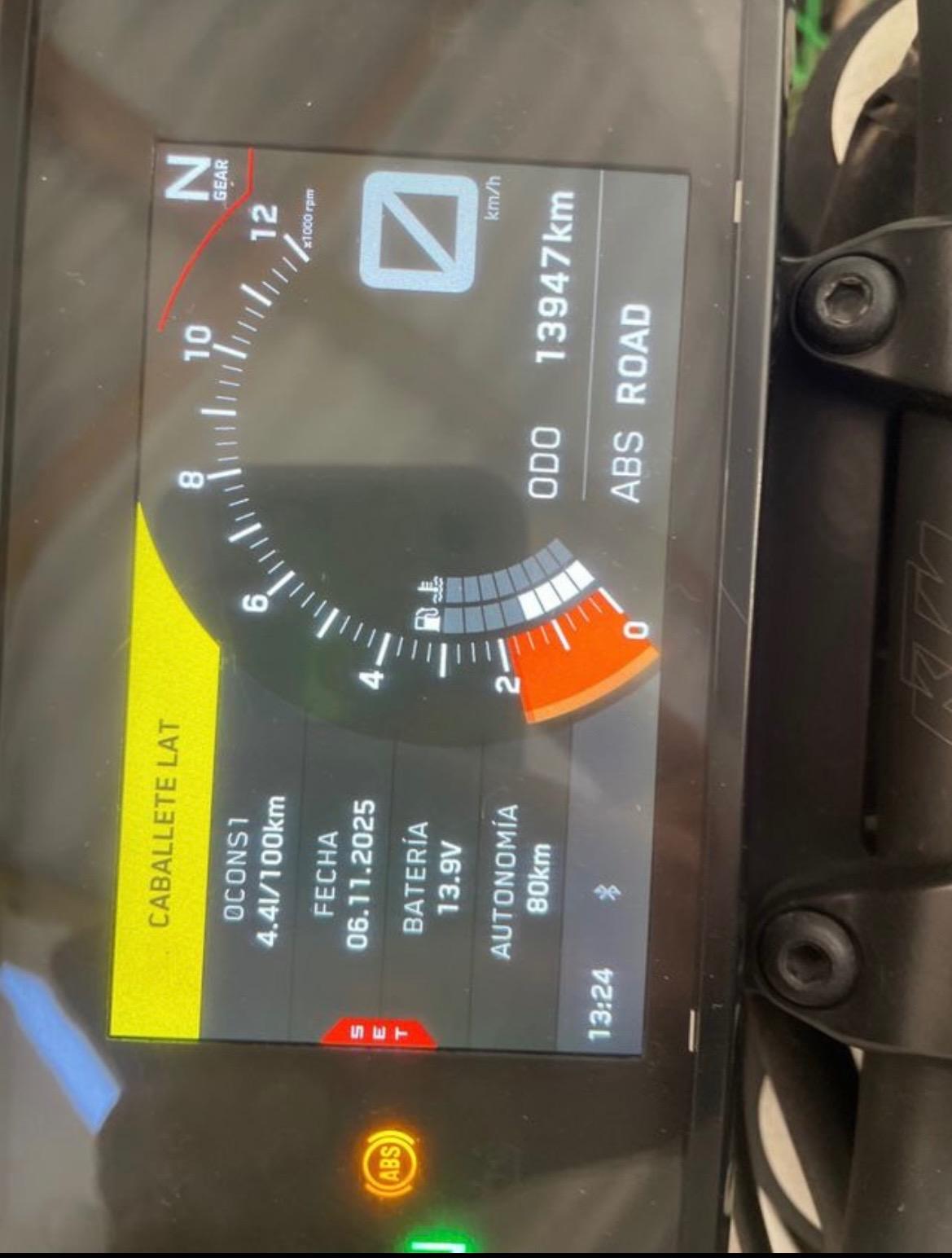 Foto 2 de Cambio ktm duke 390 por caravana 