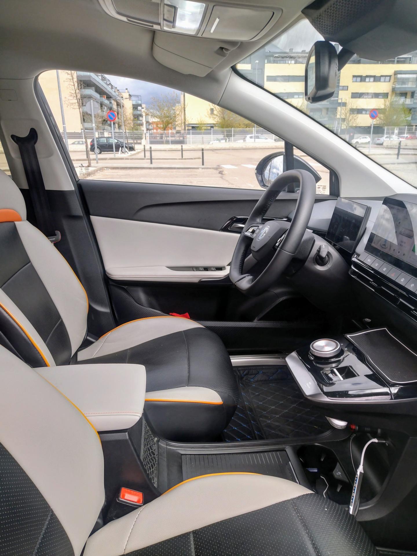 Foto 7 de Coche más grande, de igual valor 21000 euros.