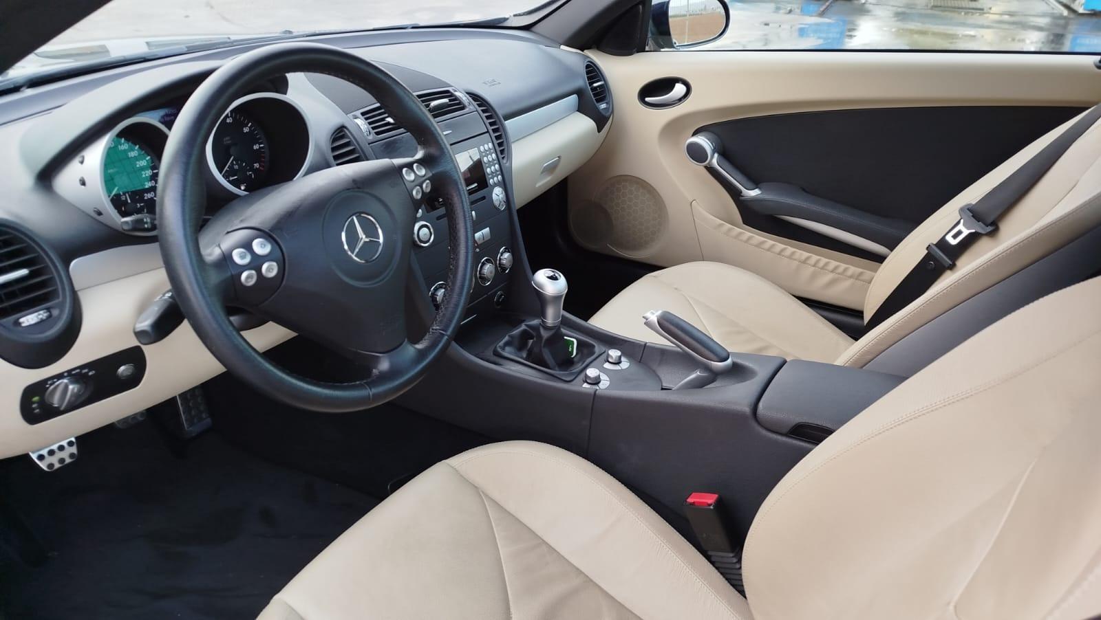 Foto de Mercedes slk 200 2007 con 209cv