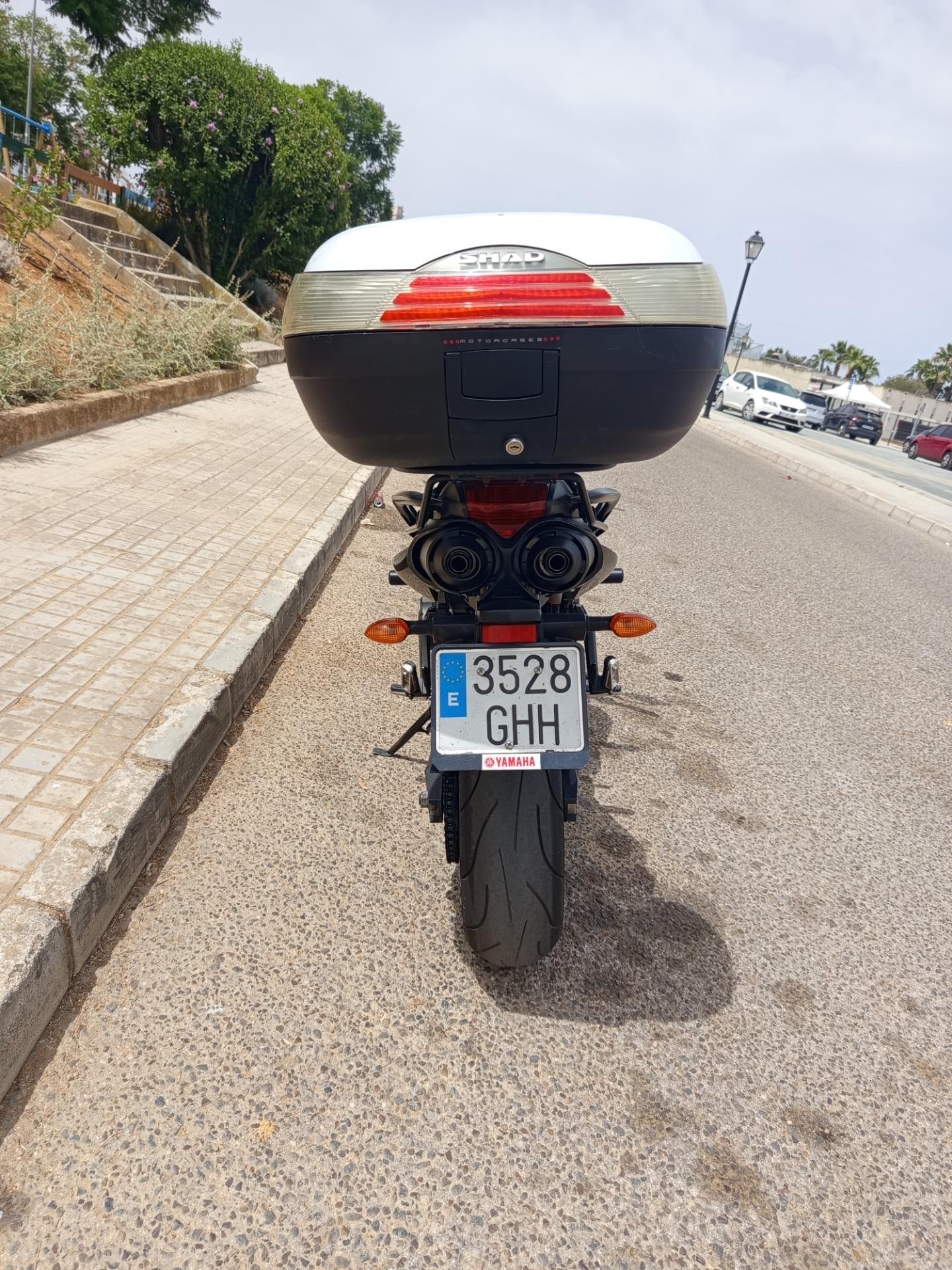 Foto 4 de Yamaha fz6 s2 cambio por scooter 