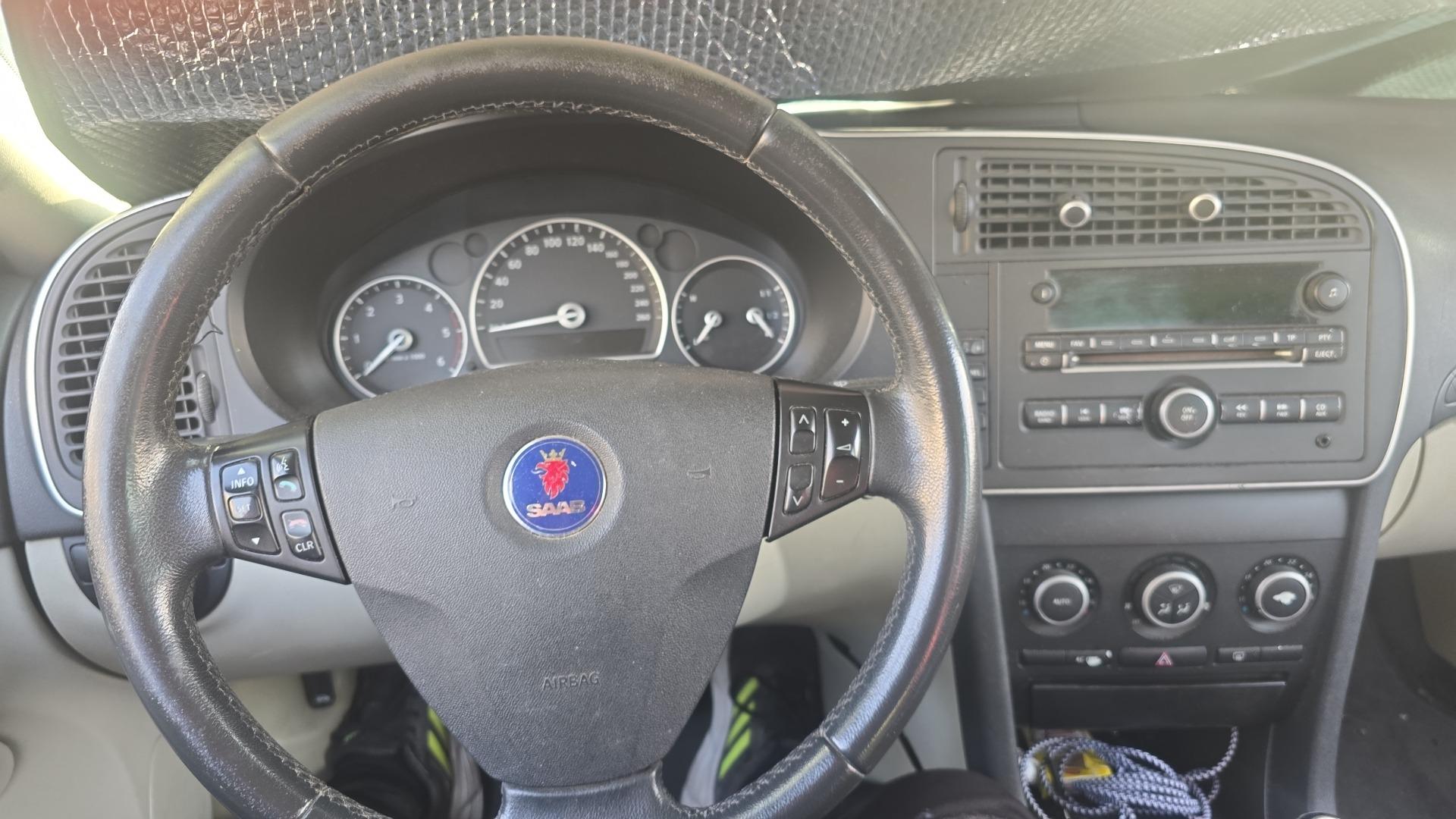 Foto 2 de Saab 93 tip