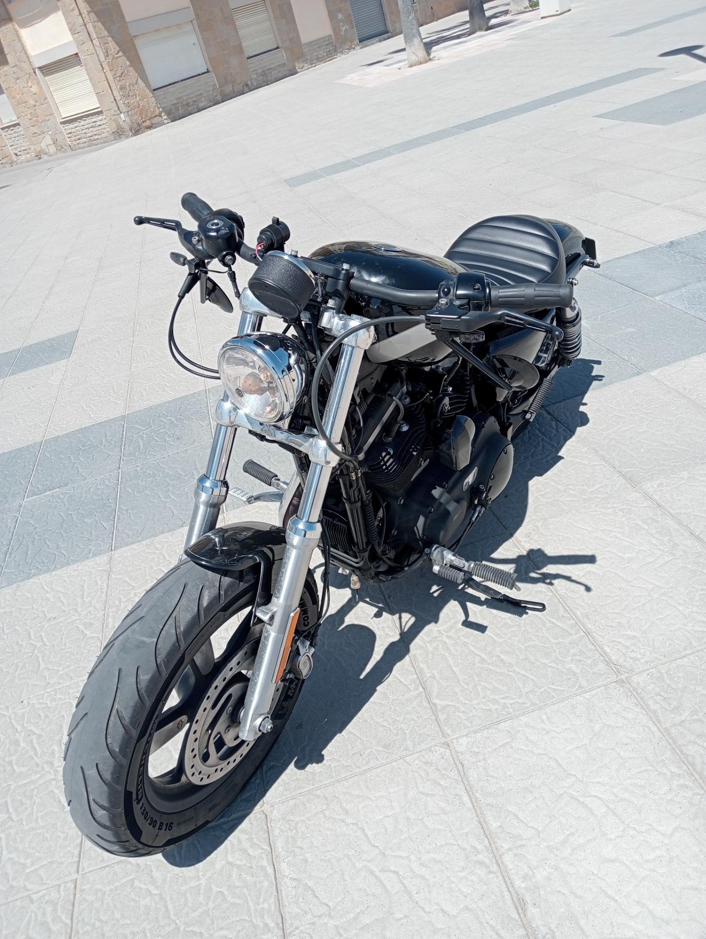 Foto 5 de Harley Davidson sporster 1200 custom  