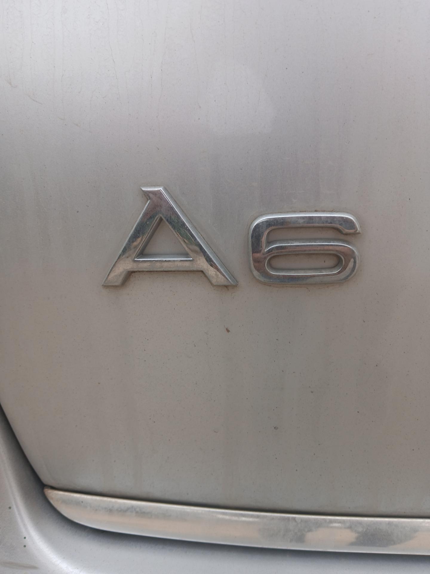 Foto 2 de Coche Audi a6 2.4 5v (1998), 259.000km