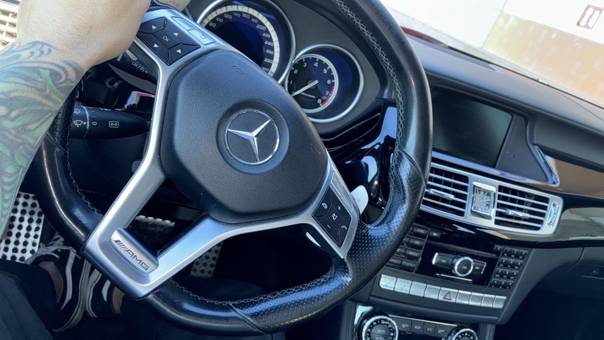Foto 1 de Mercedes cls 63 amg 