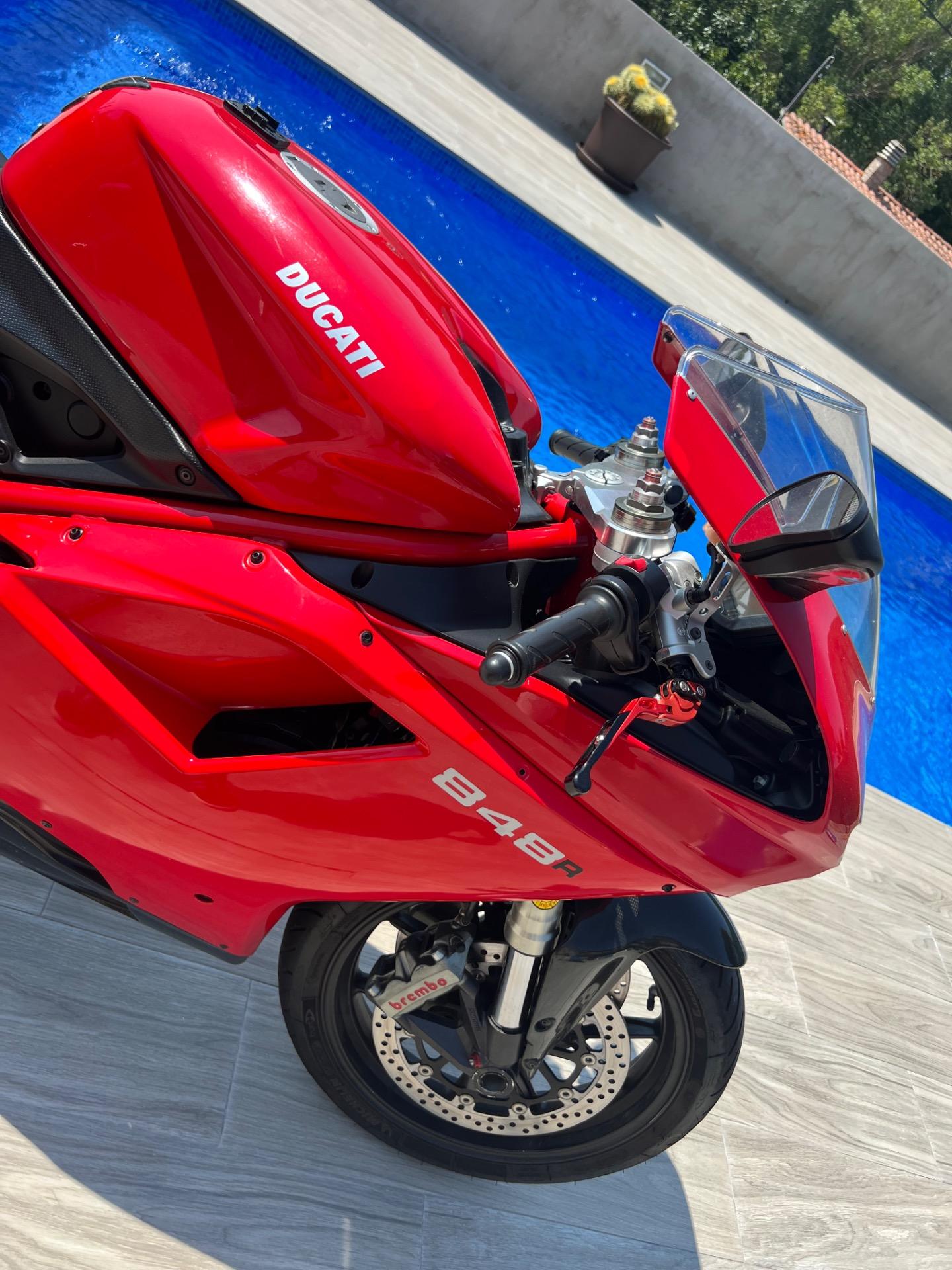 Foto 4 de Ducati 848