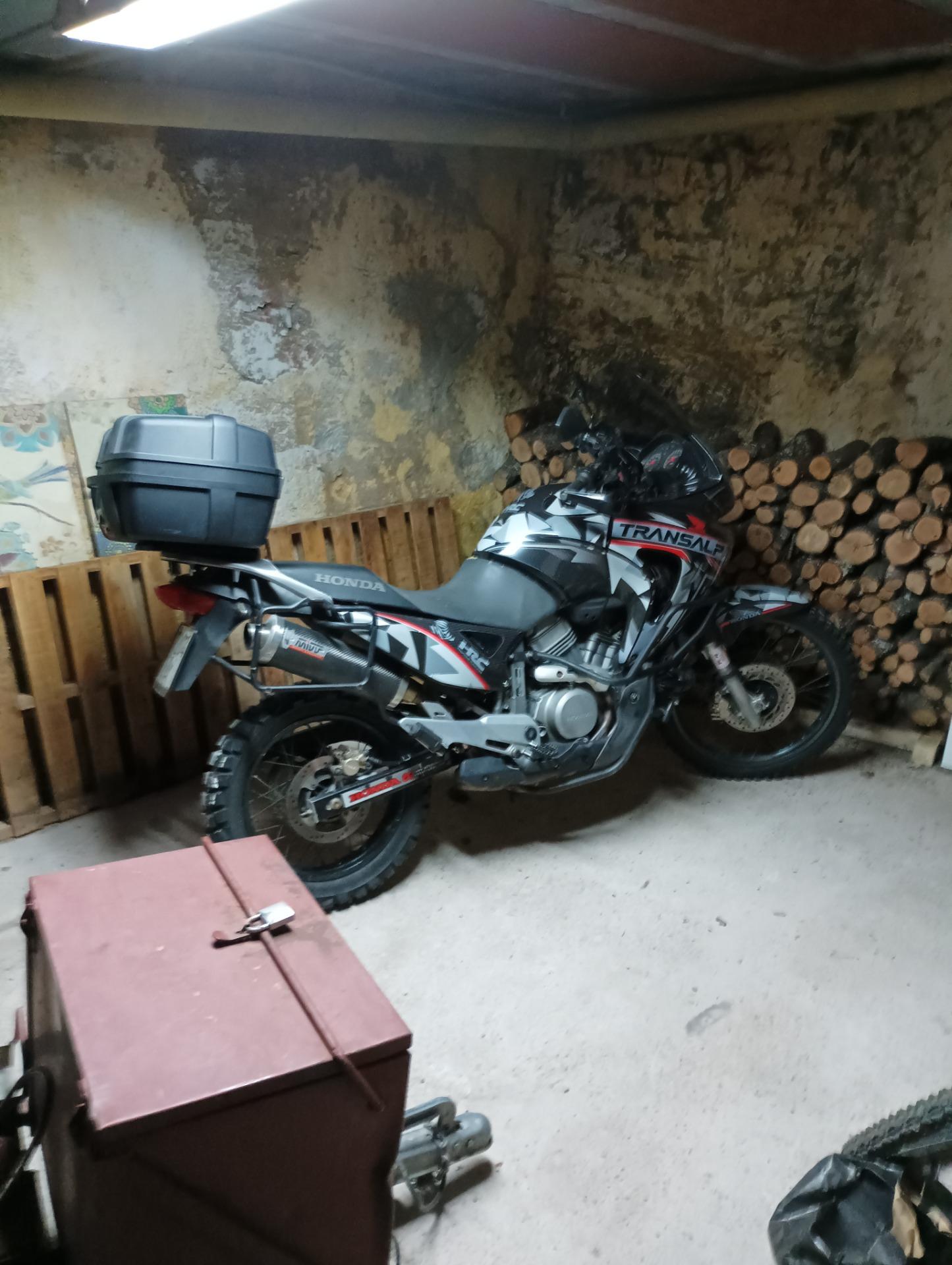 Foto 2 de Honda tramsalp650