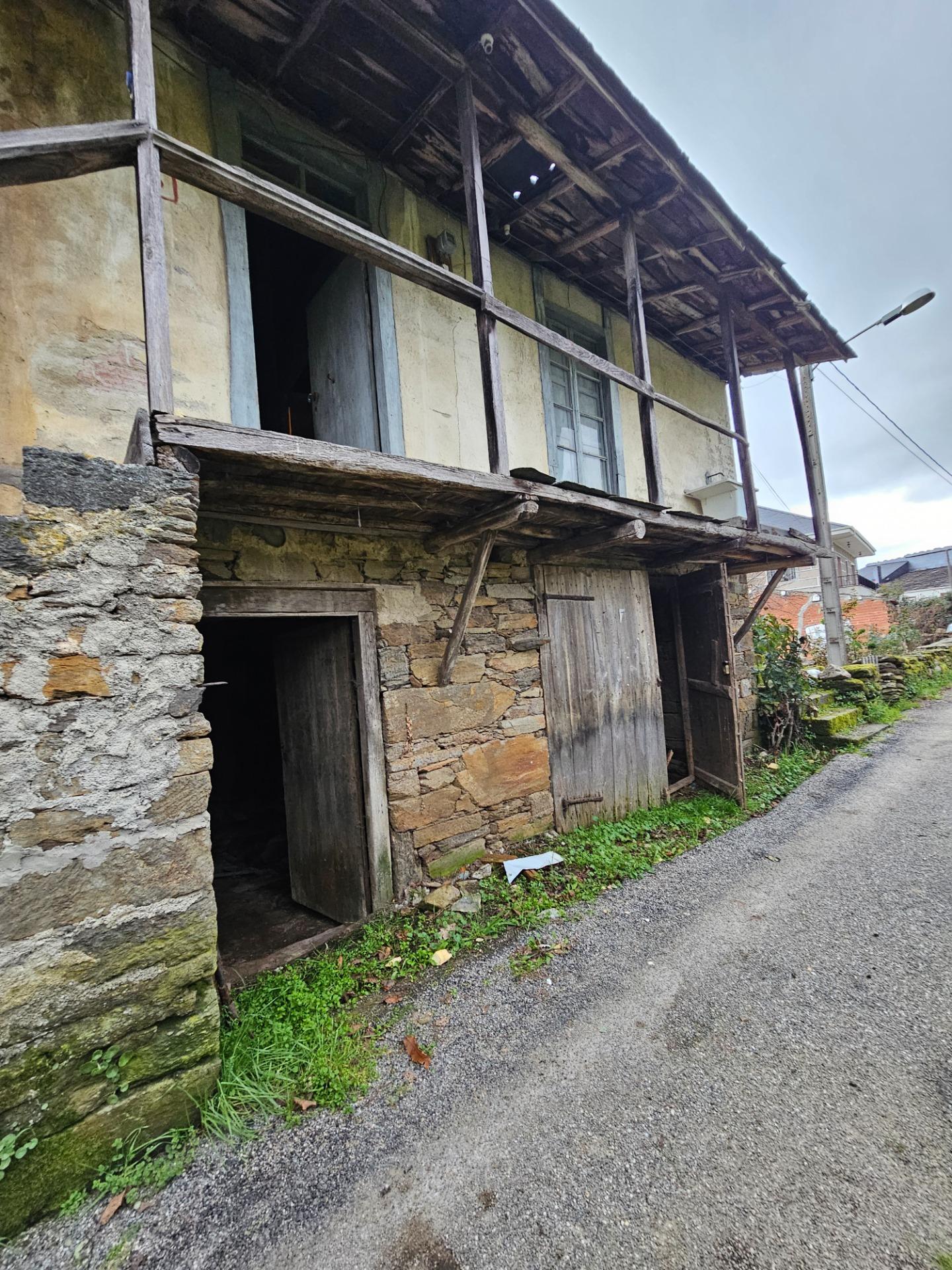 Foto 4 de Casa con finca y garaje. Ribeira sacra