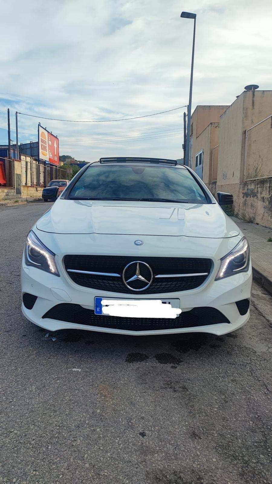 Foto 5 de Mercedes CLA Shooting Brake Black Line AMG