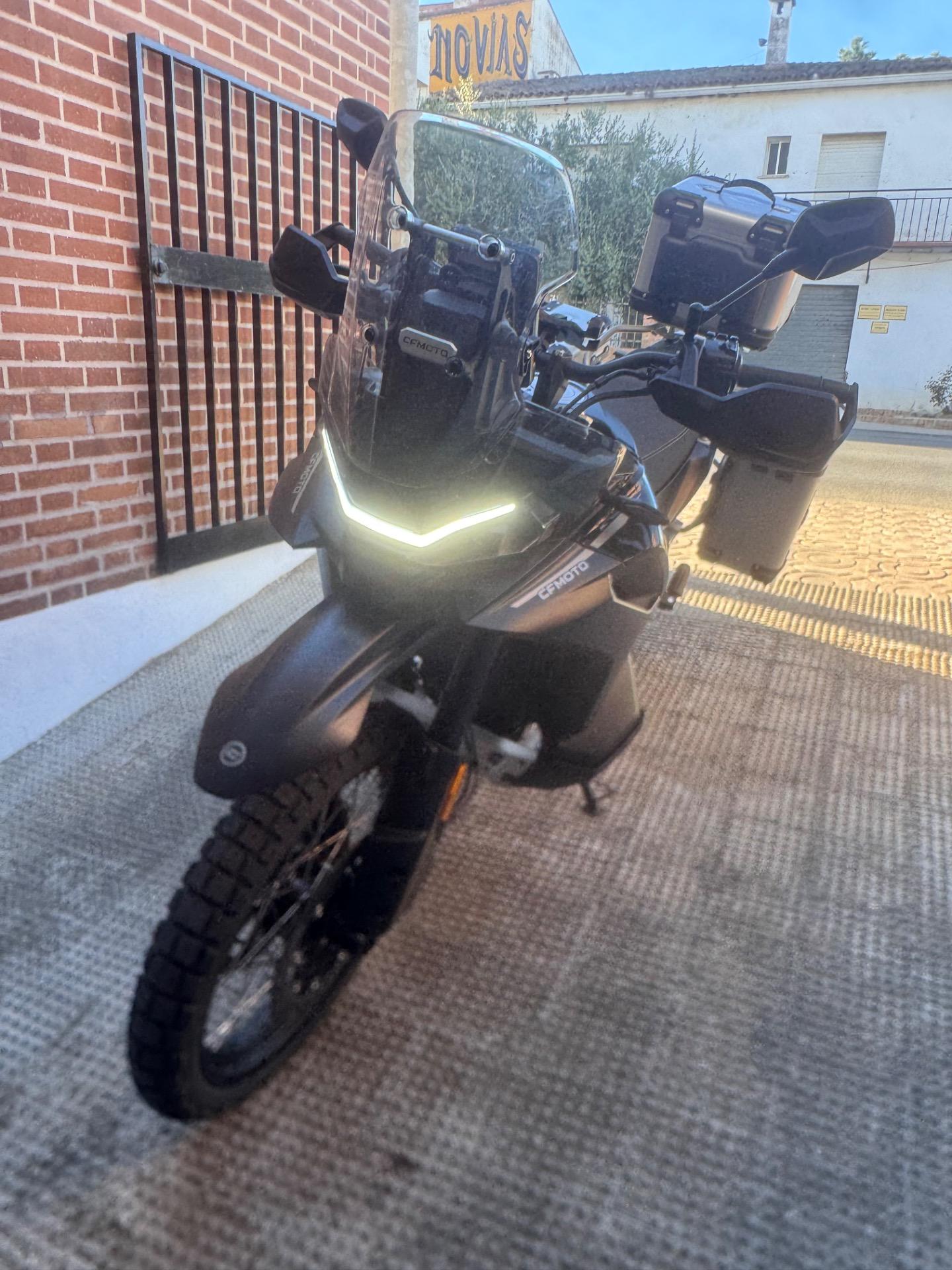 Foto de Cfmoto 800 mtx 2025