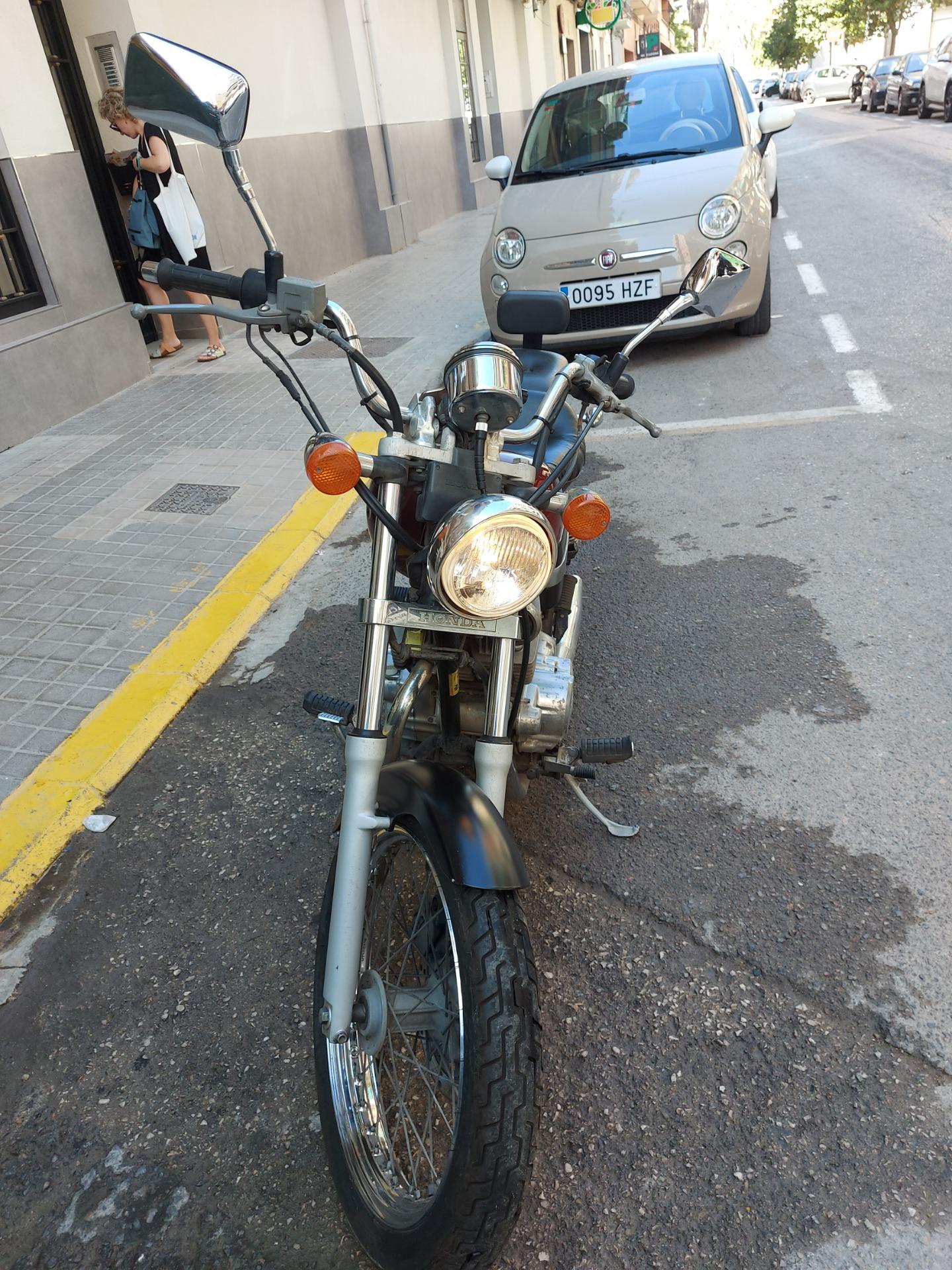 Foto 4 de Moto honda rebel 250