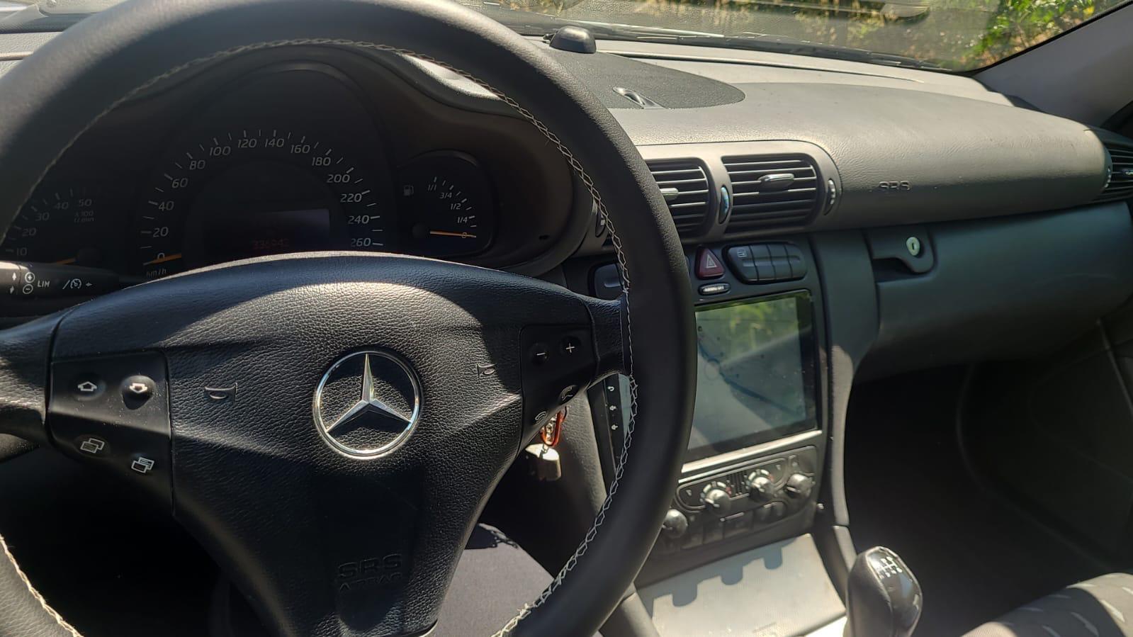 Foto 4 de Pues quiero cambiar a pelo o otro coche que me guste o caravana 