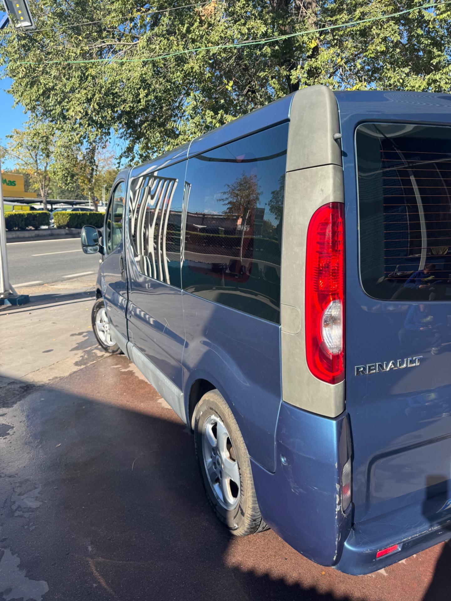 Foto 4 de Renault traffic generation camper 