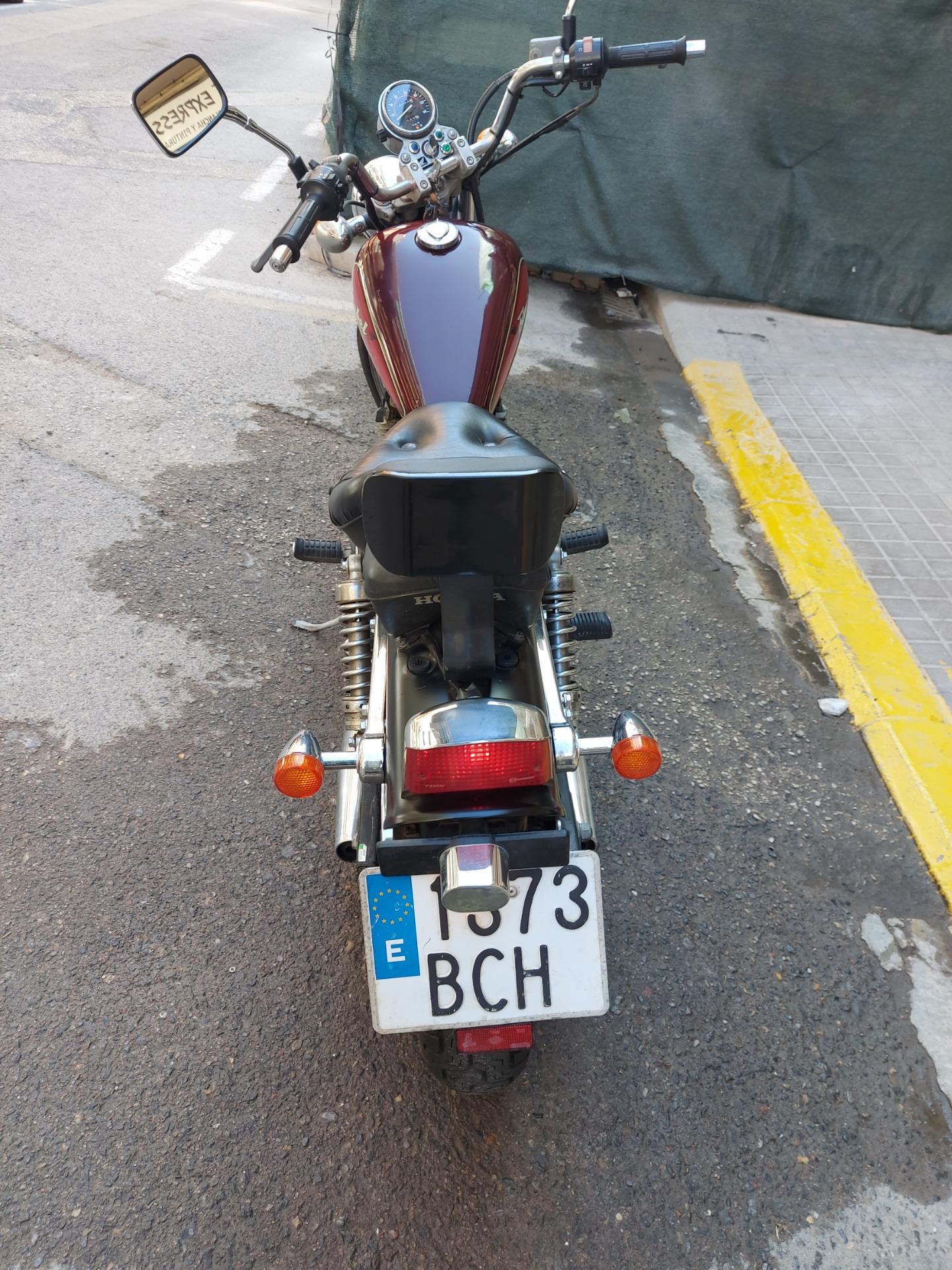 Foto 2 de Moto honda rebel 250