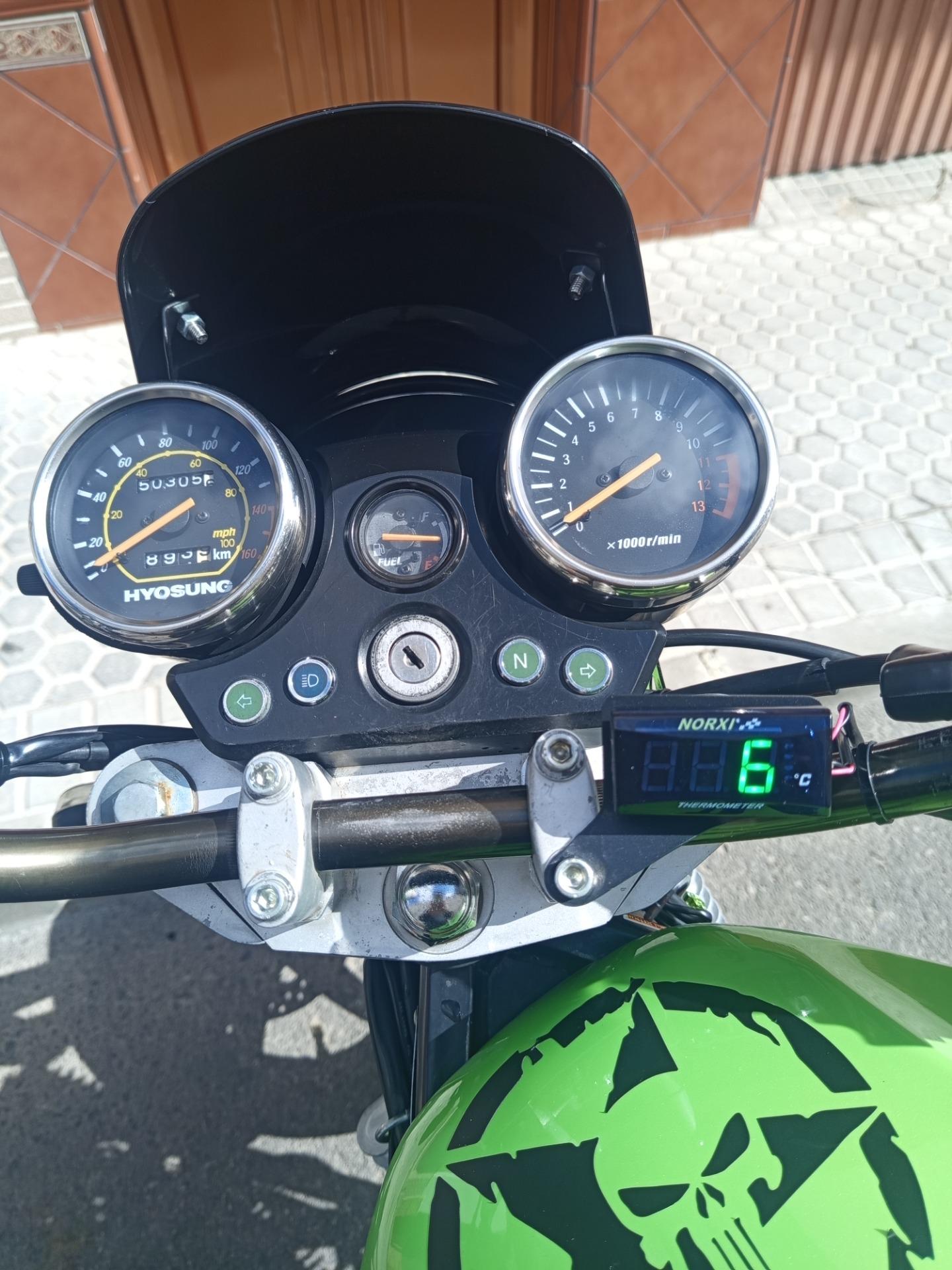 Foto 3 de Naked 125