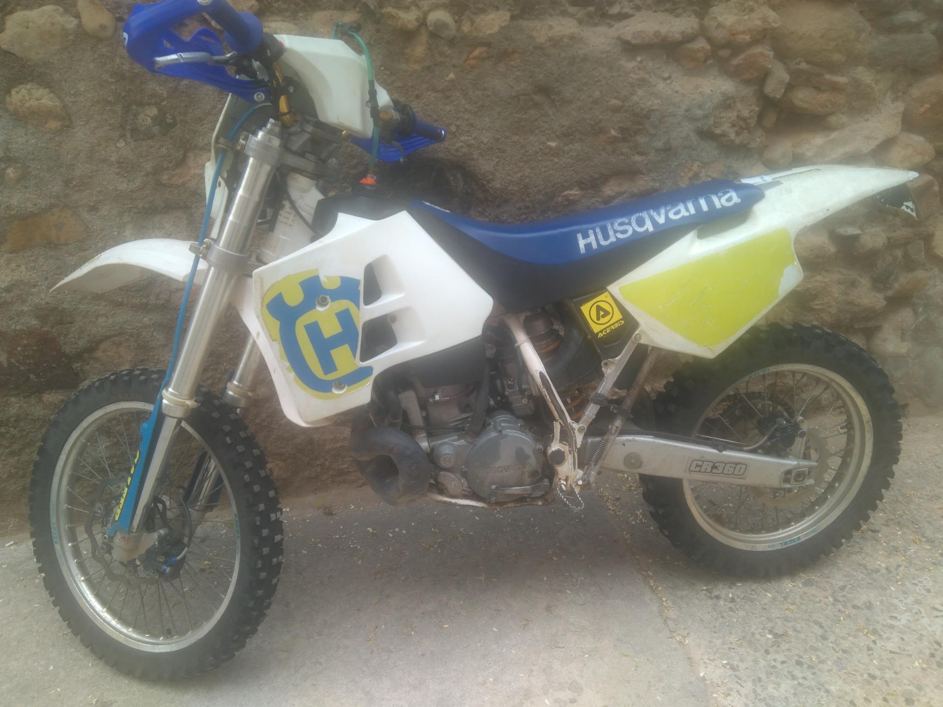 Foto 4 de moto Husqvarna 360 WR / 94