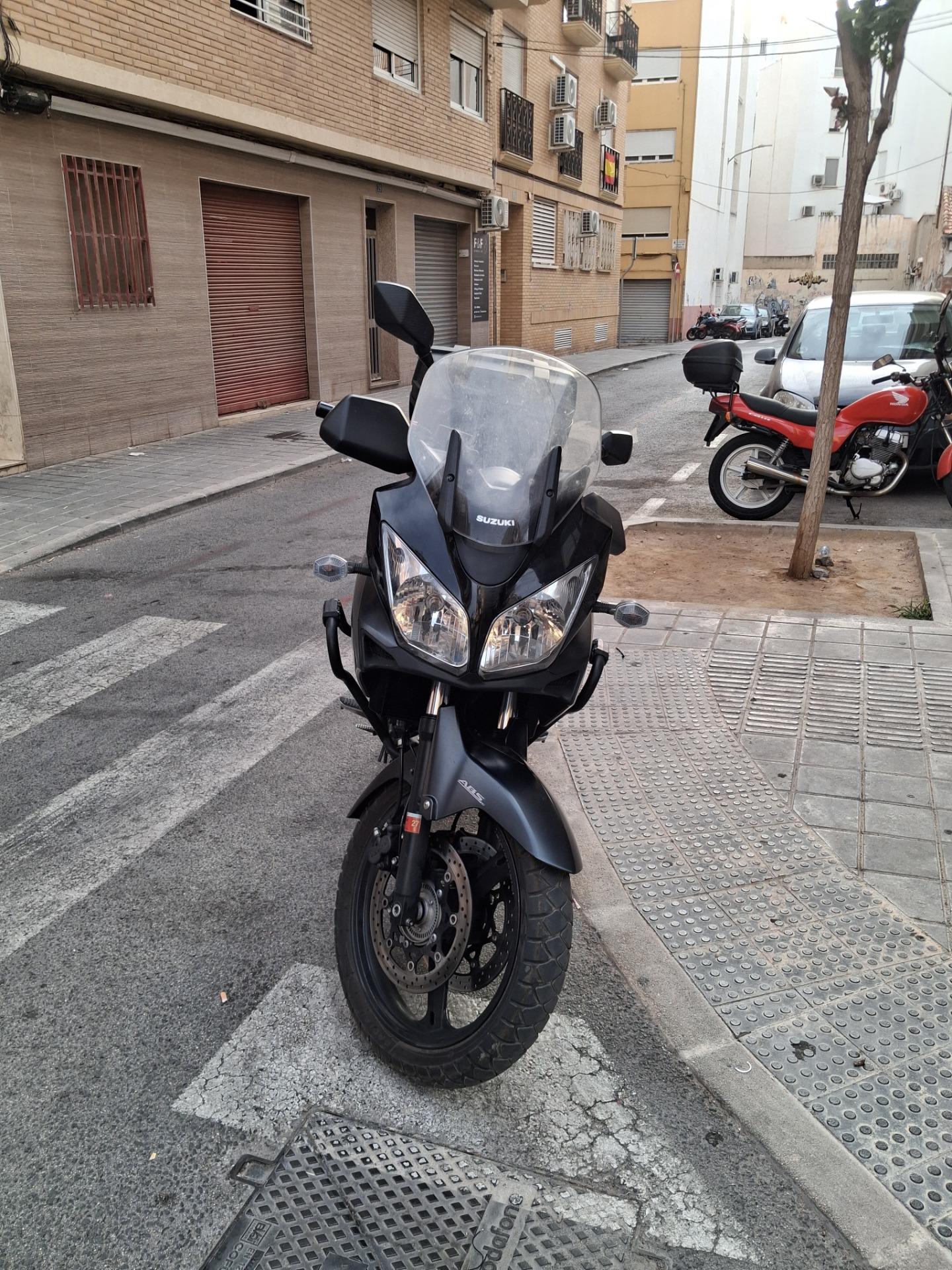 Foto 4 de Cambio suzuki v strom del 2007  por scooter  minimo de 400 cc