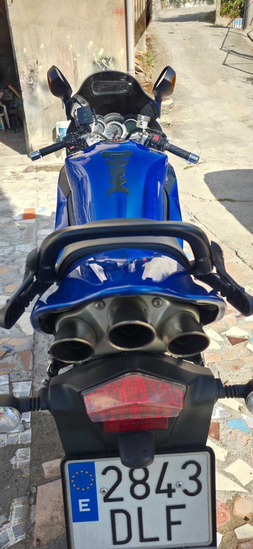 Foto 4 de Triumph st1050 del 2005 47000km