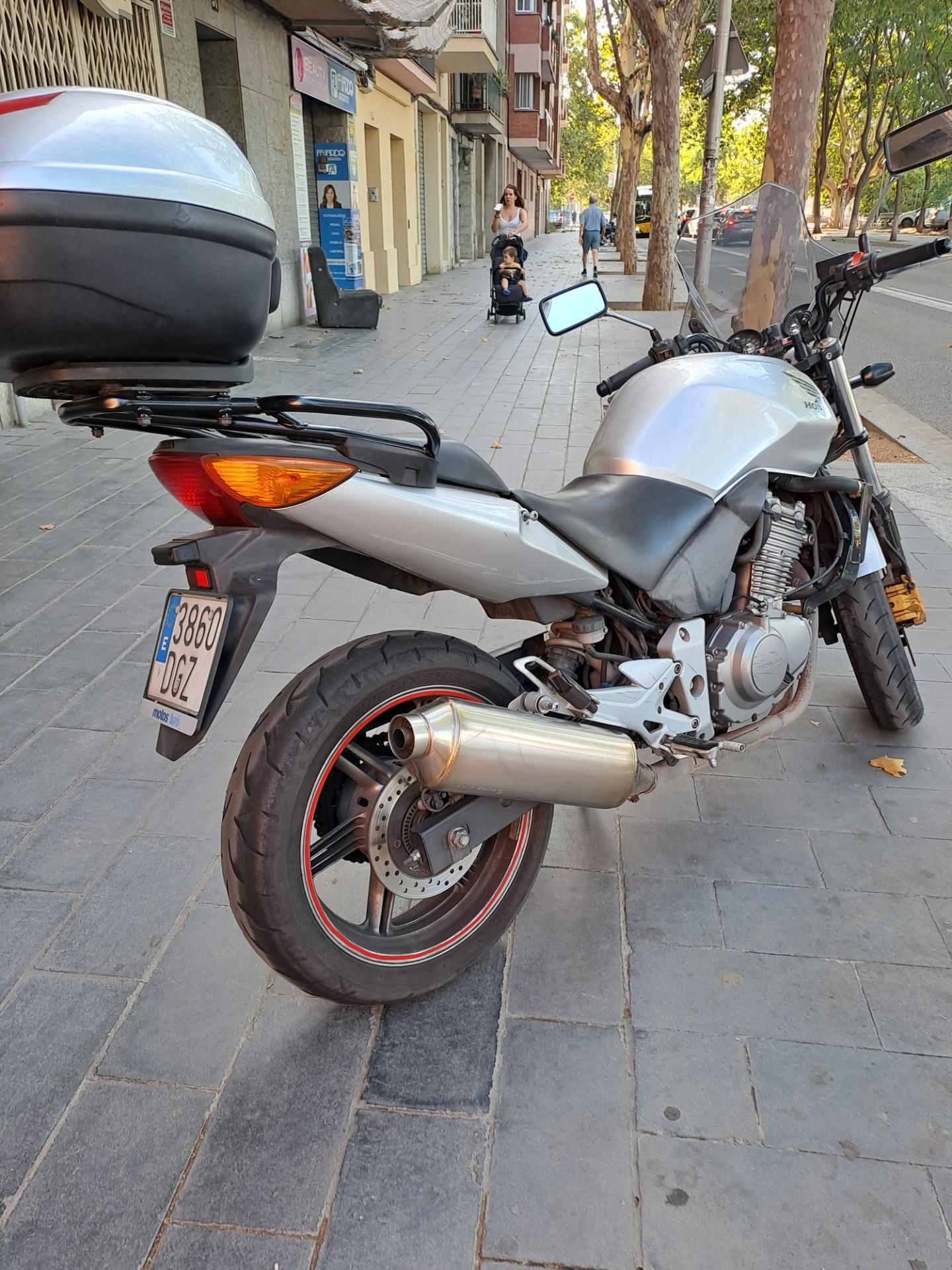 Foto 3 de Moto por coche gasolina 