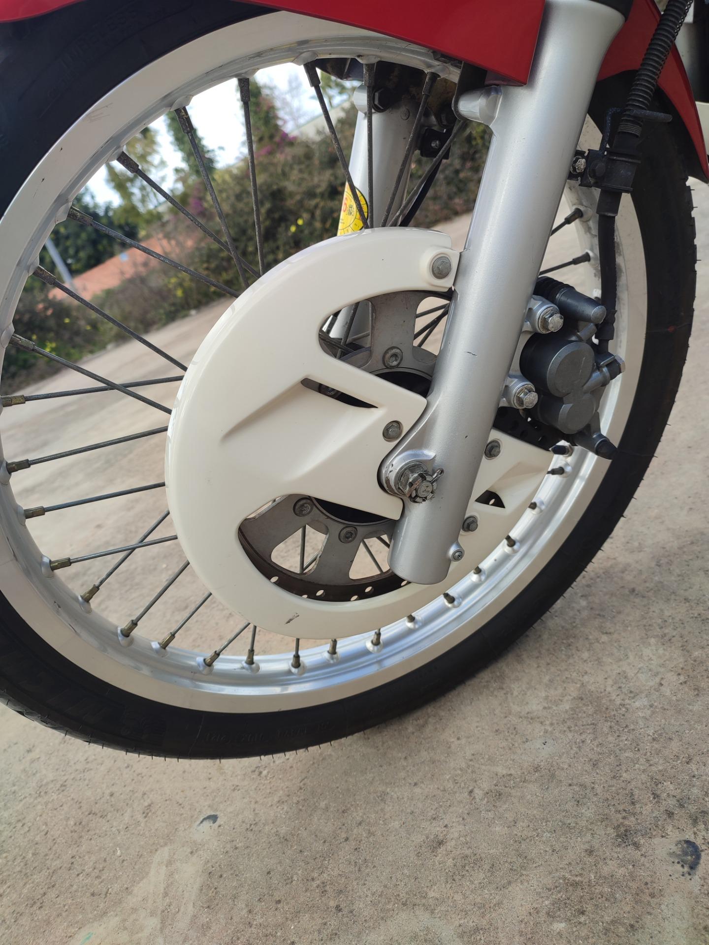 Foto 4 de Kawasaki kle 97