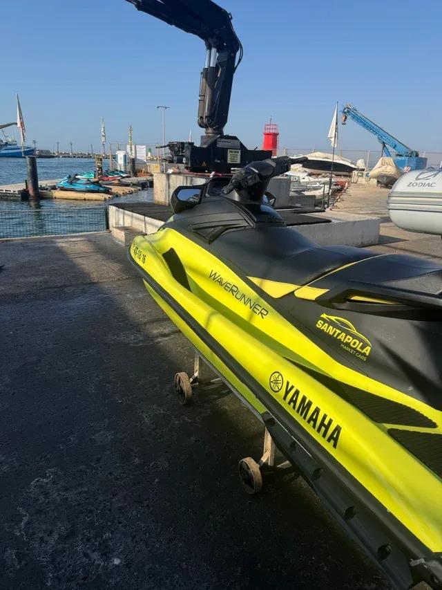 Foto 3 de cambio moto de agua por camper o coche 
