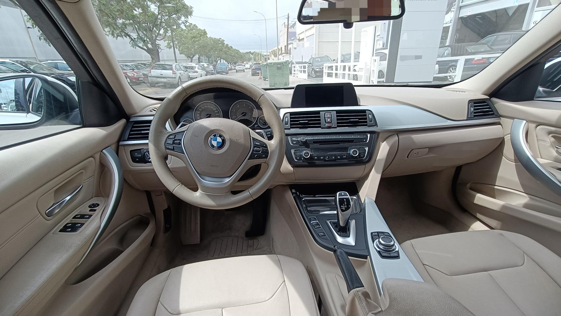 Foto 6 de BMW 330d 