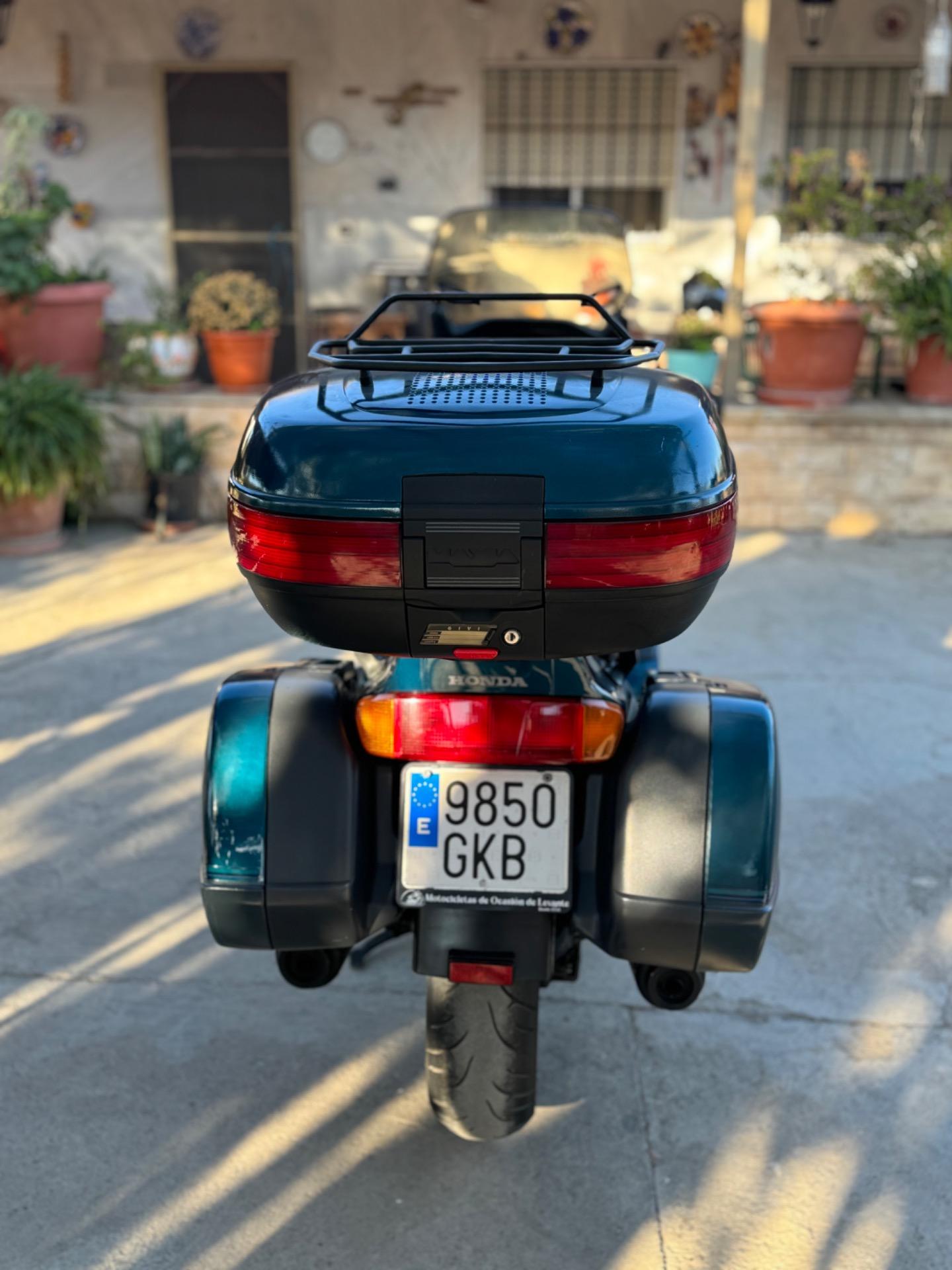 Foto 2 de Honda pan European 1996