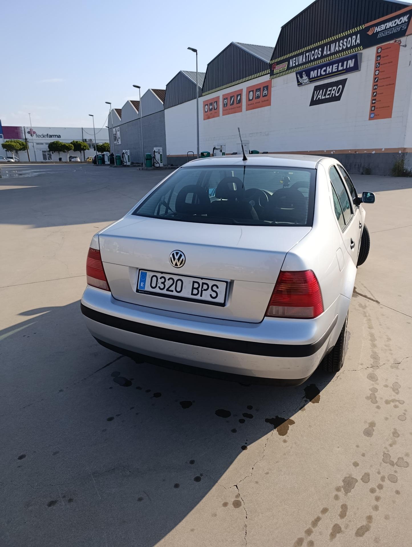 Foto 4 de VOLKSWAGEN BORA 