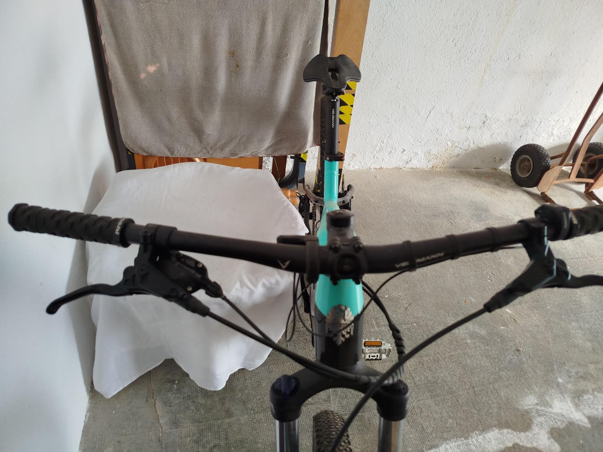 Foto 2 de Moto 
