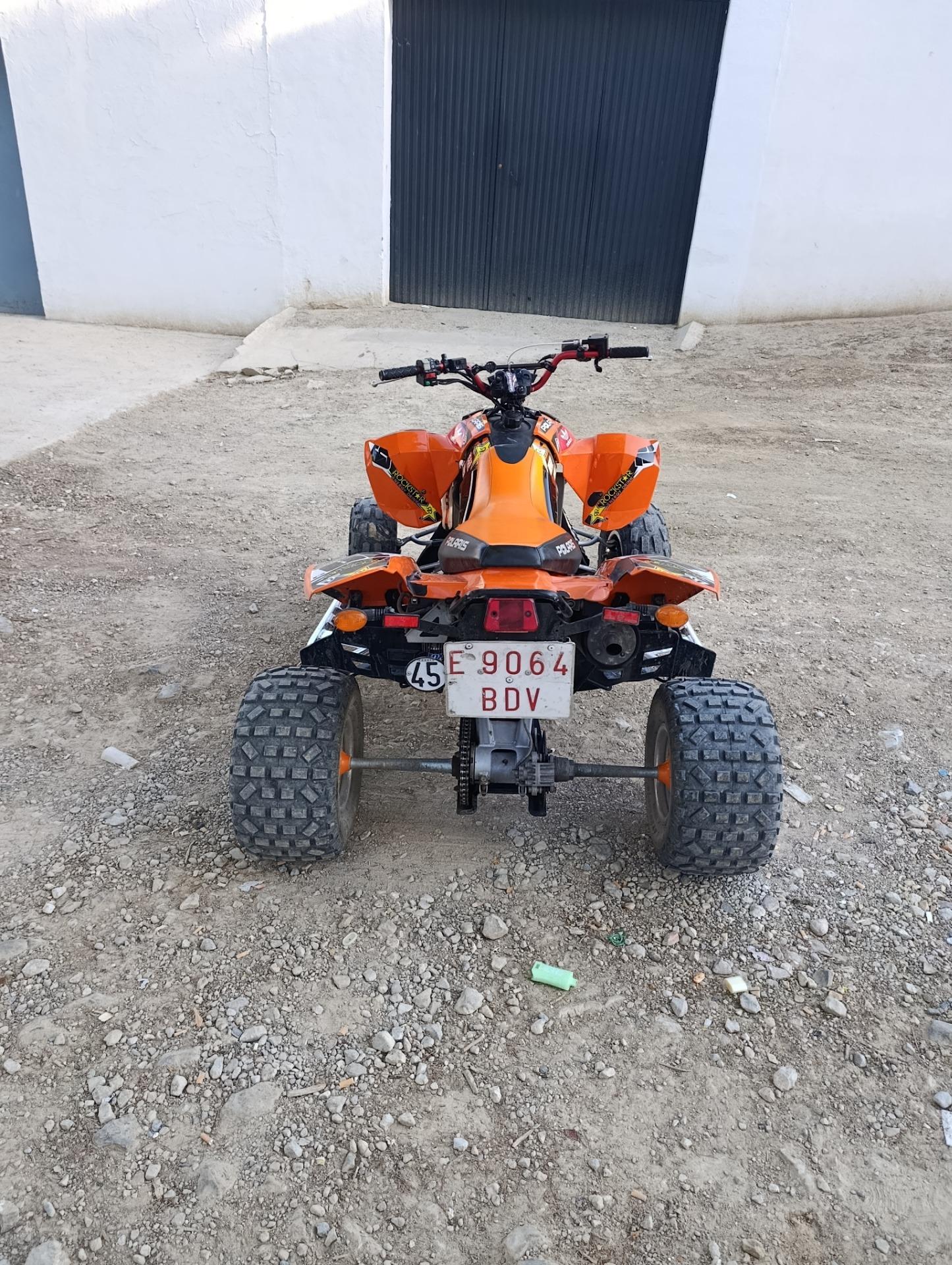 Foto 3 de Polaris predator 500
