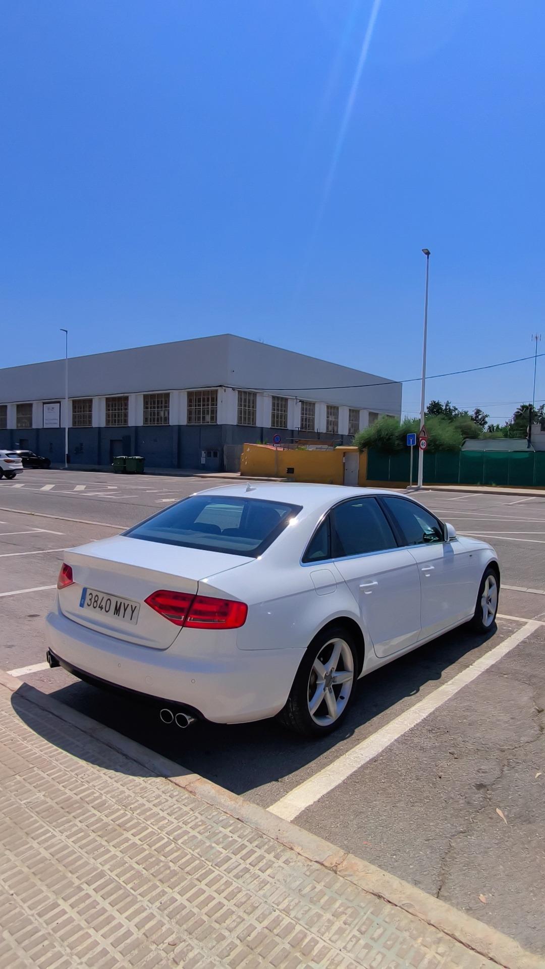 Foto 1 de Audi A4 b8 sline