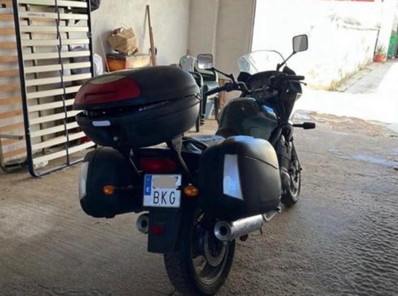 Foto 2 de YAMAHA XJ 900 DIVERSION
