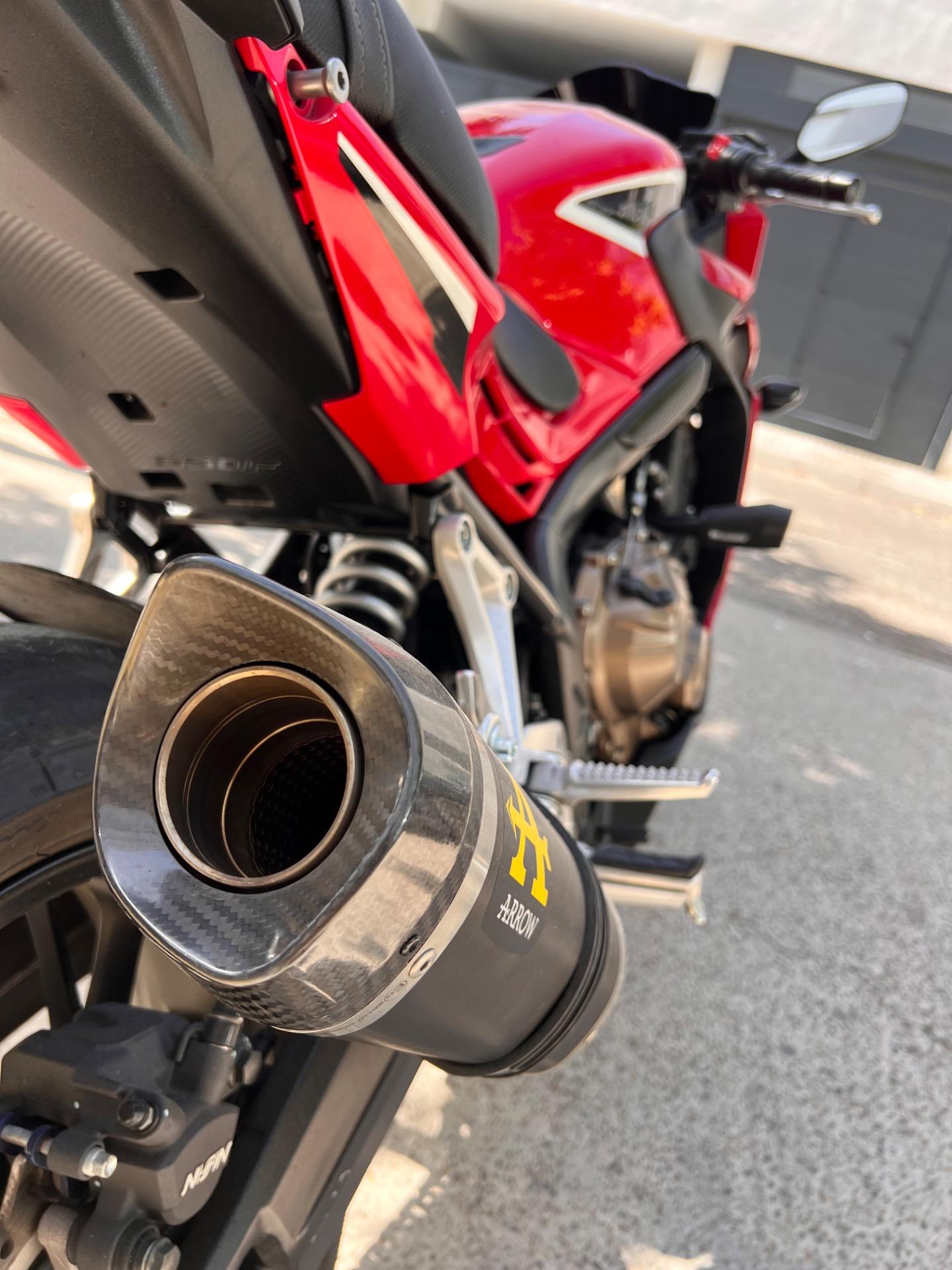 Foto 3 de Honda CBR 650 F