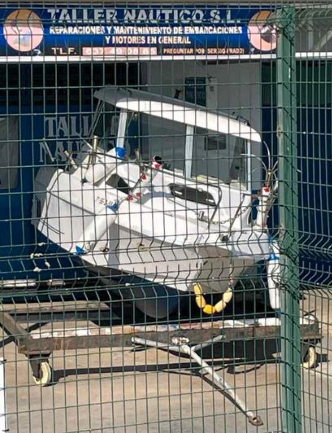 Foto 7 de Embarcación starfisher cabinada tohatsu 90 hp