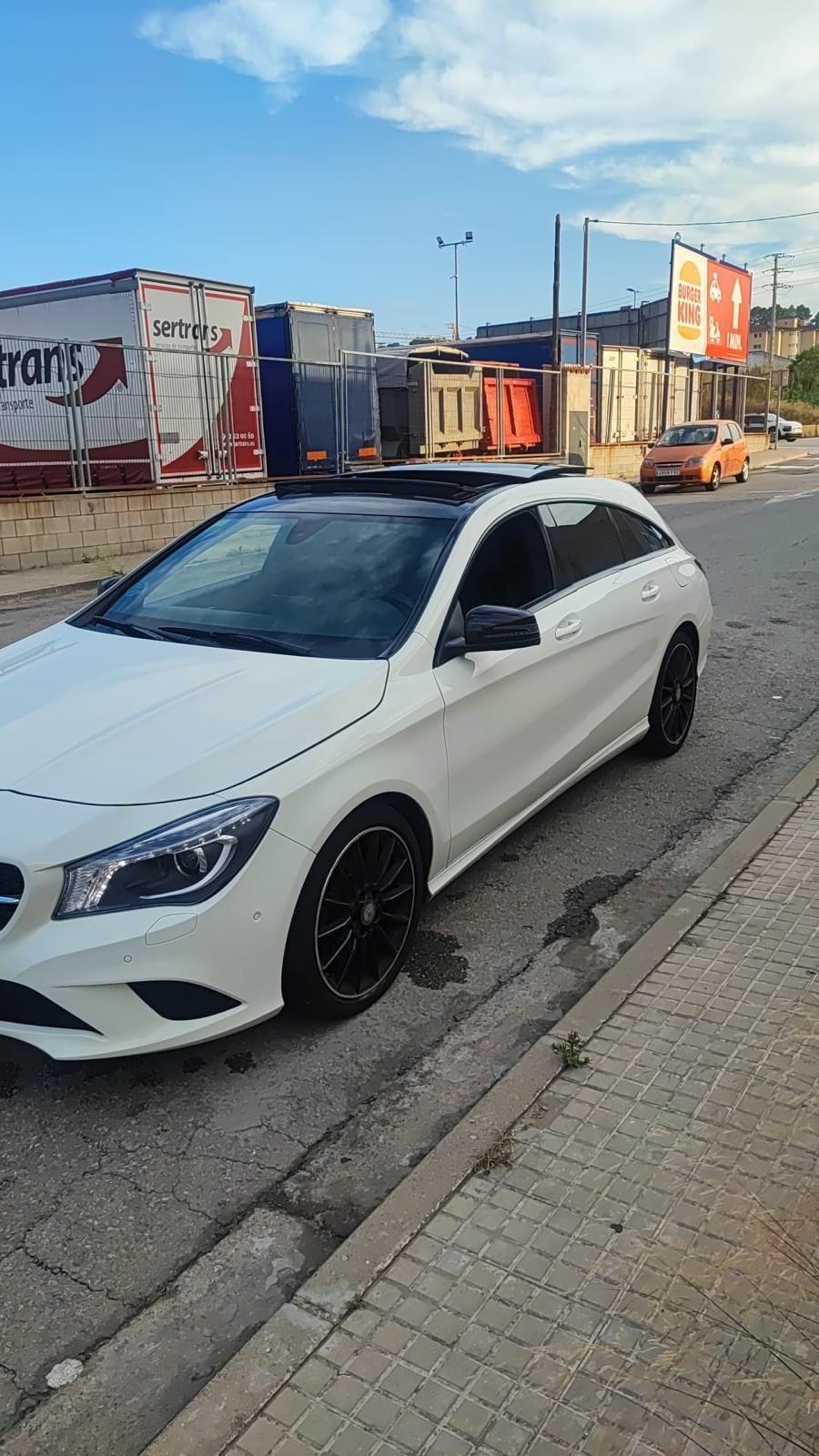 Foto de Mercedes CLA Shooting Brake Black Line AMG