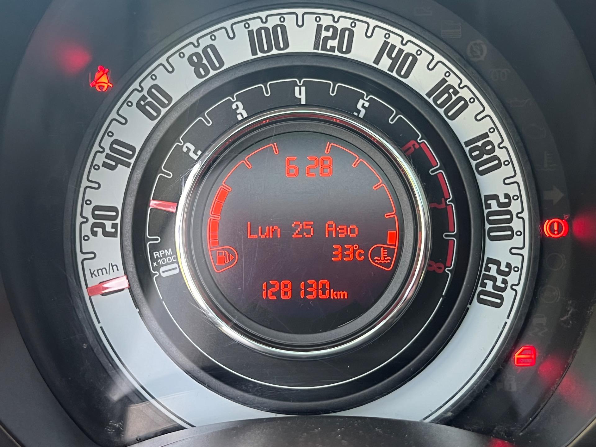 Foto 4 de Fiat 500 año 2016