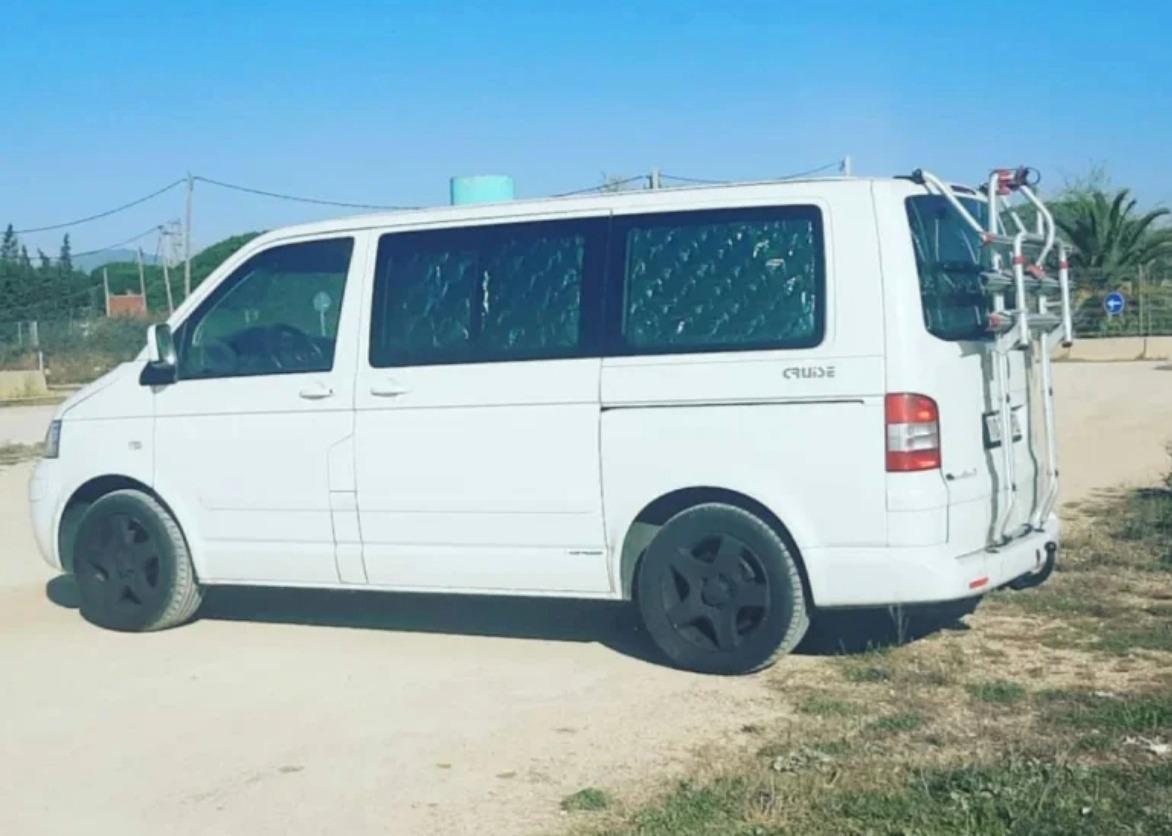 Foto de Vw t5 multivan del año 2003 174cv 2.500