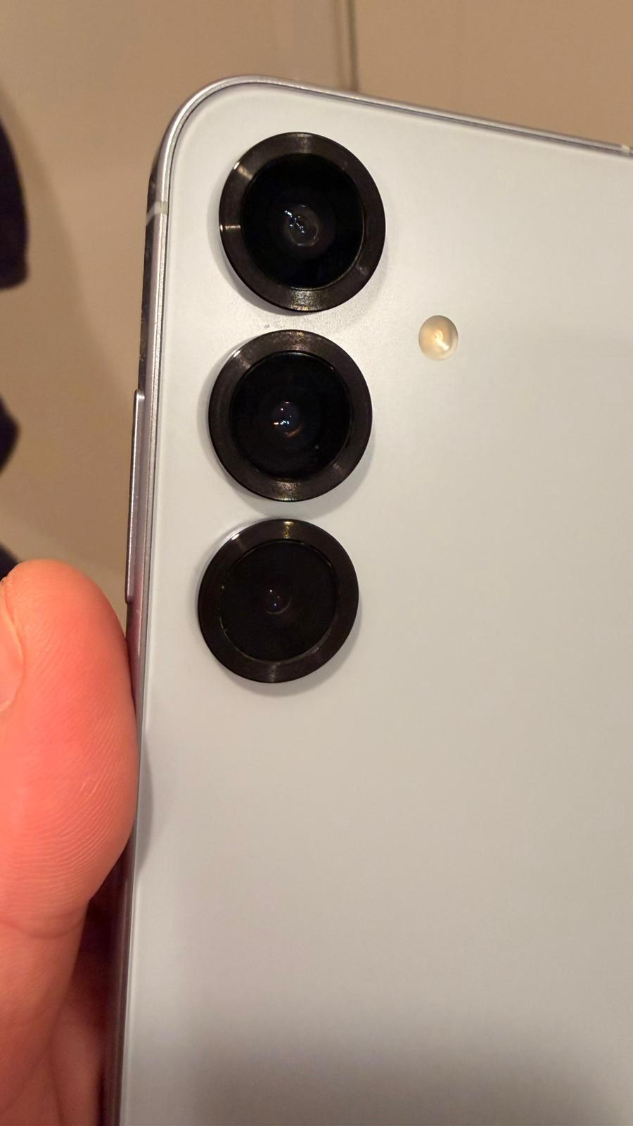 Foto 2 de Cambio Samsung Galaxy S25+ por iPhone 17 Pro