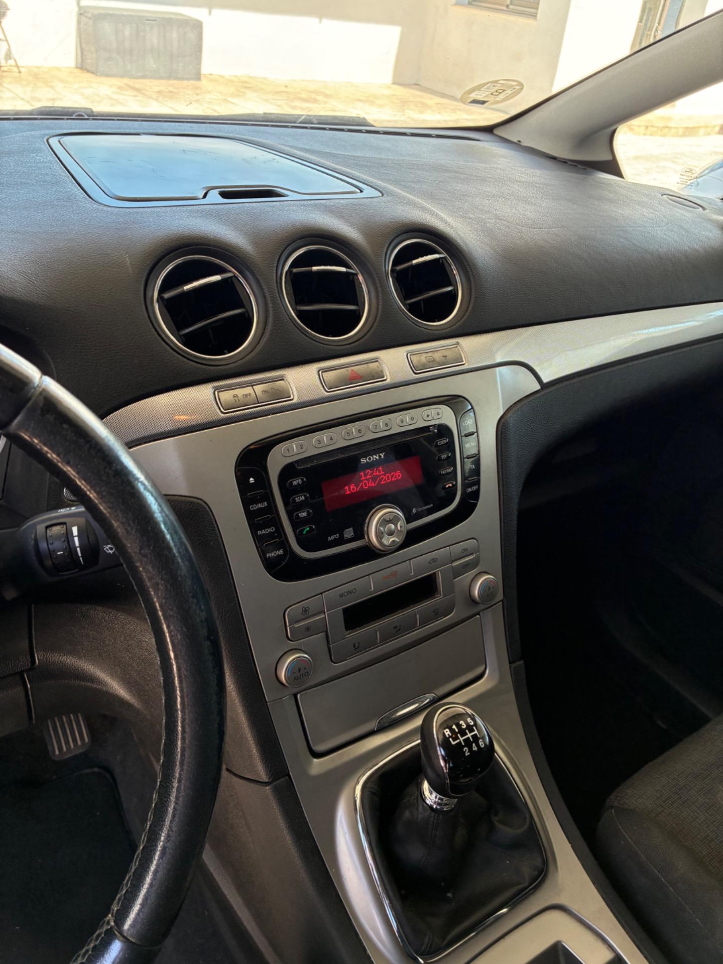 Foto 7 de FORD SMAX TDI