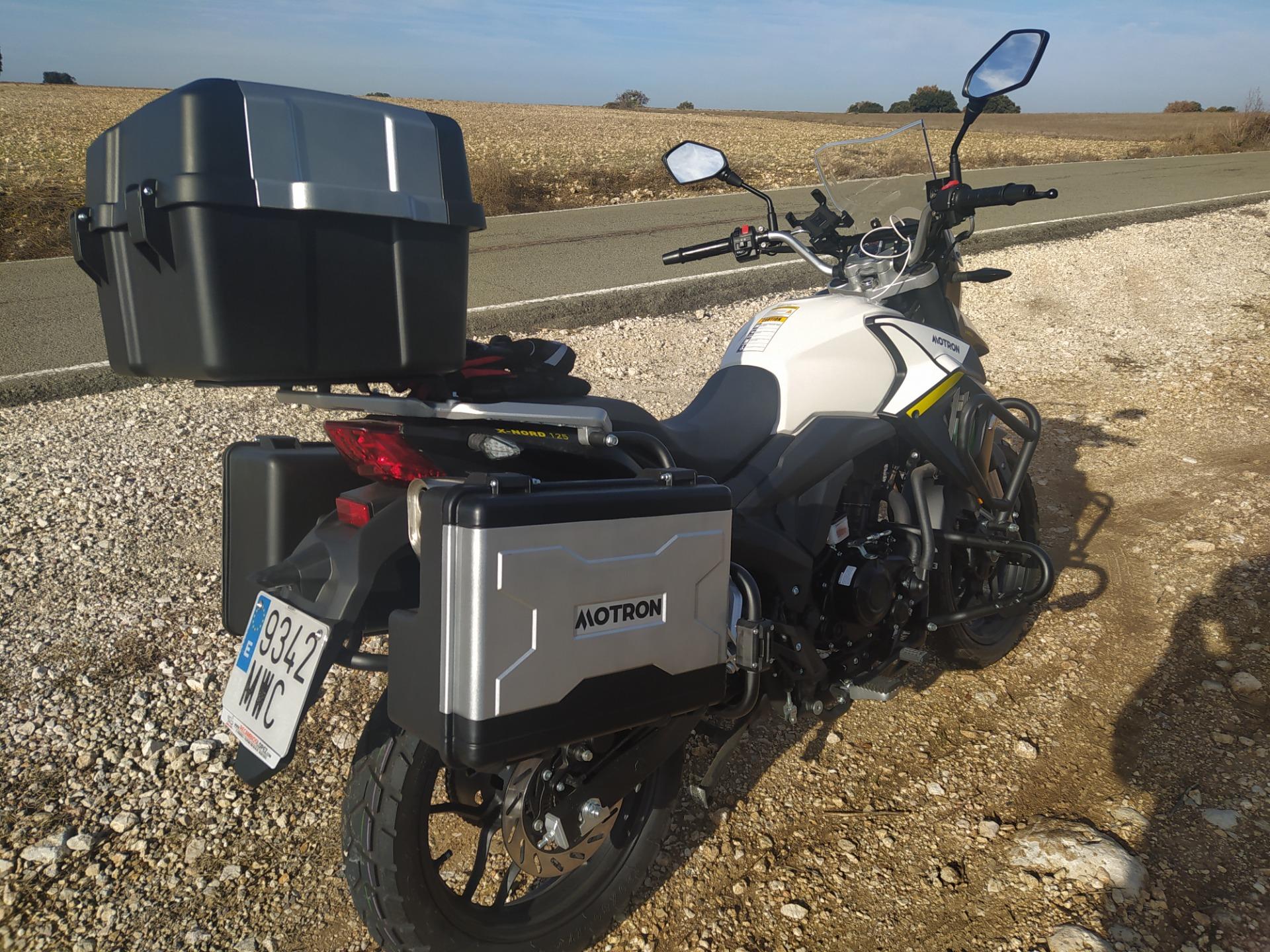 Foto 4 de MOTRON X-NORD TOURING 125 cc