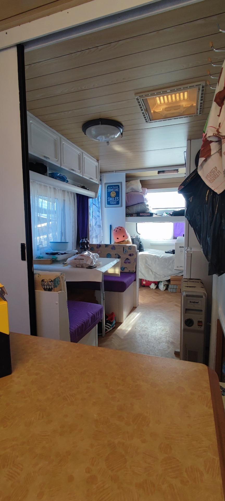 Foto 5 de Caravana Burstner 3 ambientes reformada en perfecto estado