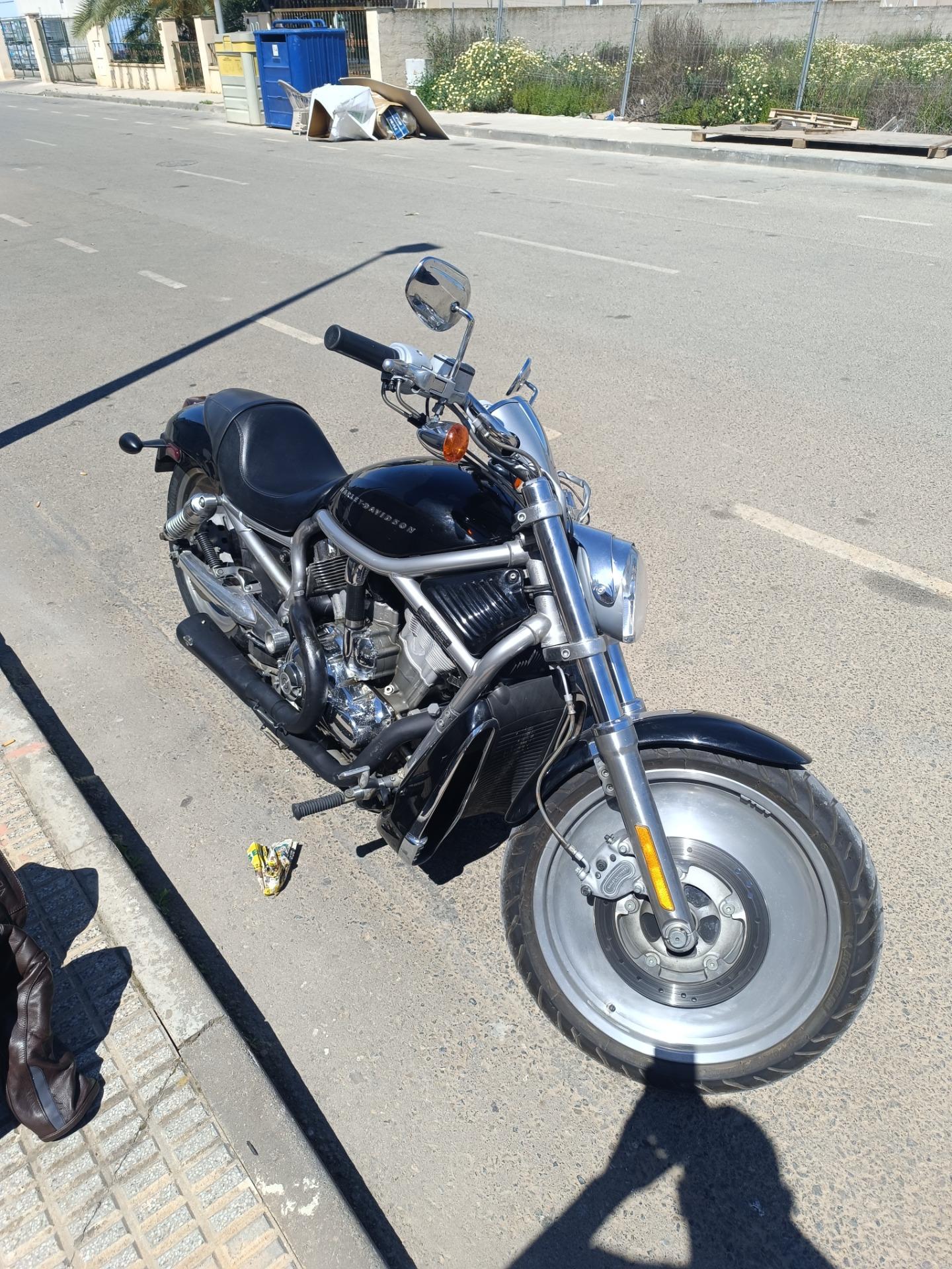 Foto 3 de Harley x cbr1000 o r1 yzf