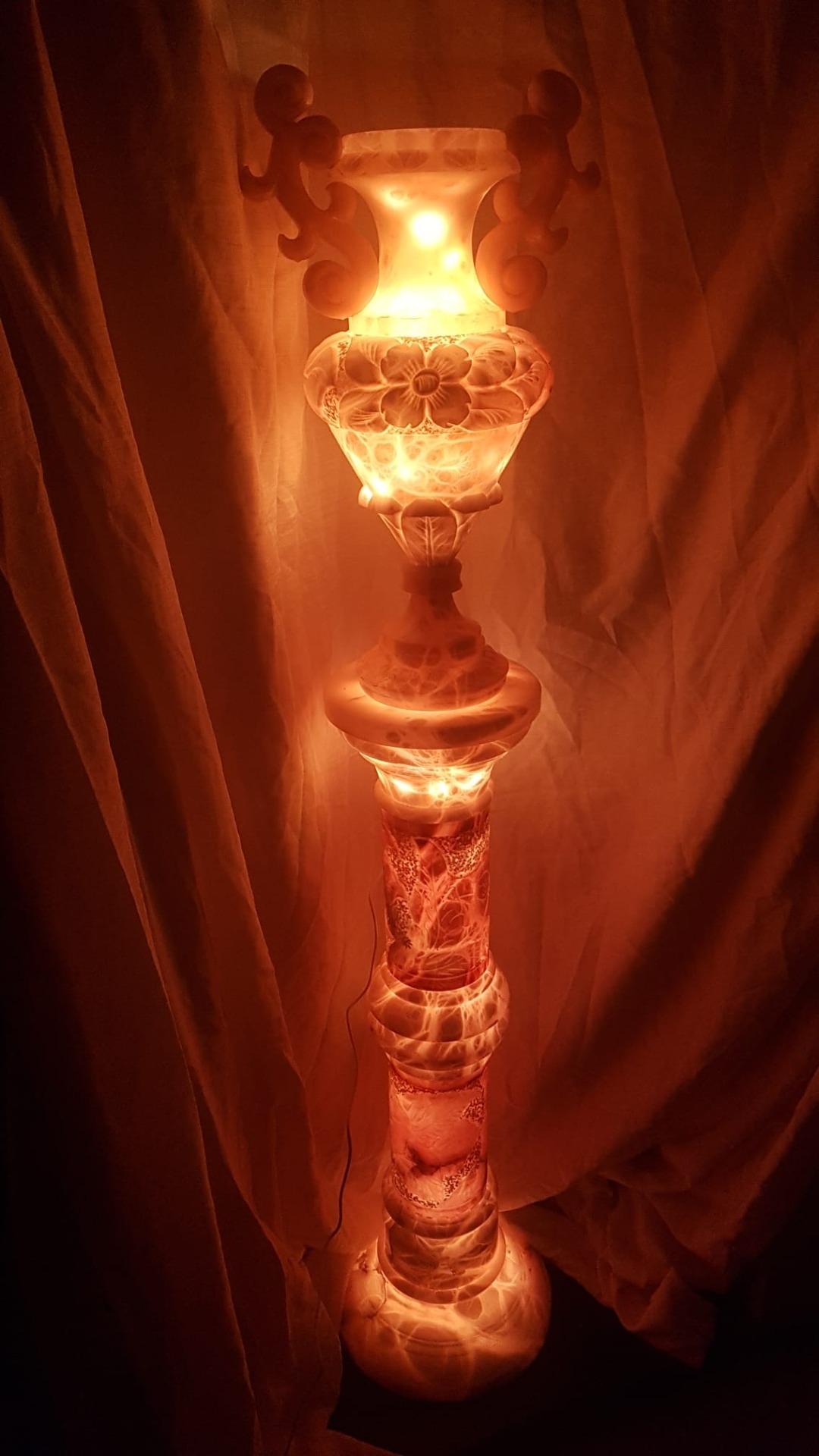 Foto de Lampara de Alabastro con Luces Alexa 
