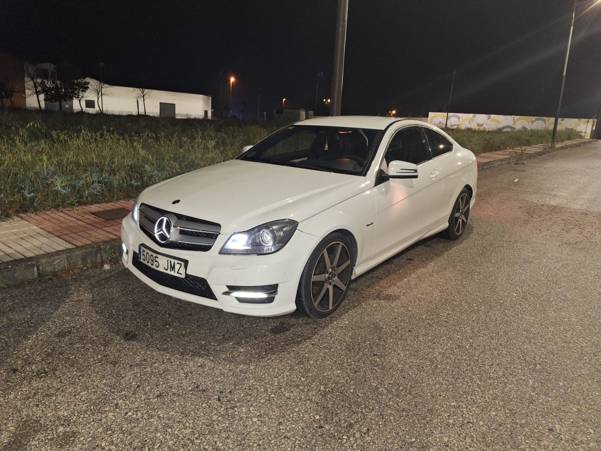 Foto de Coche coupe 