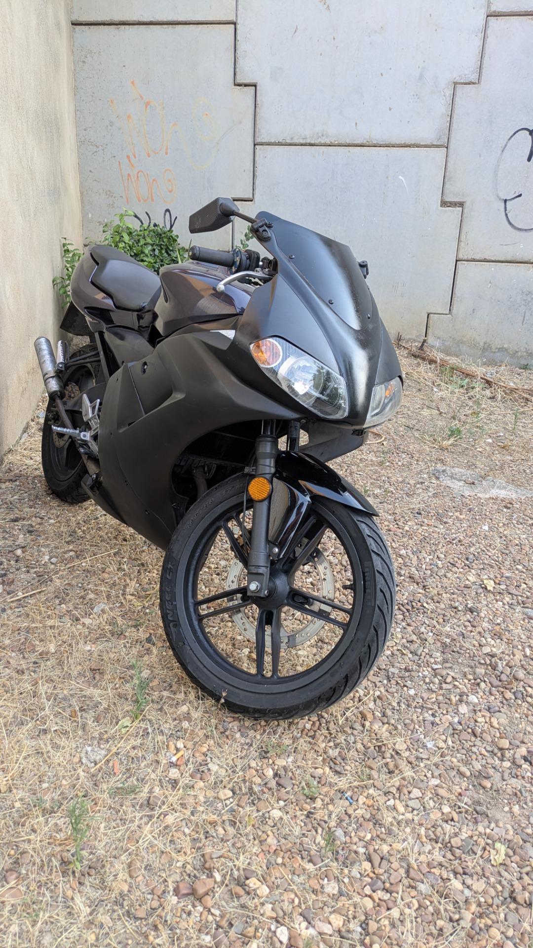 Foto 2 de Yamaha tzr 50 