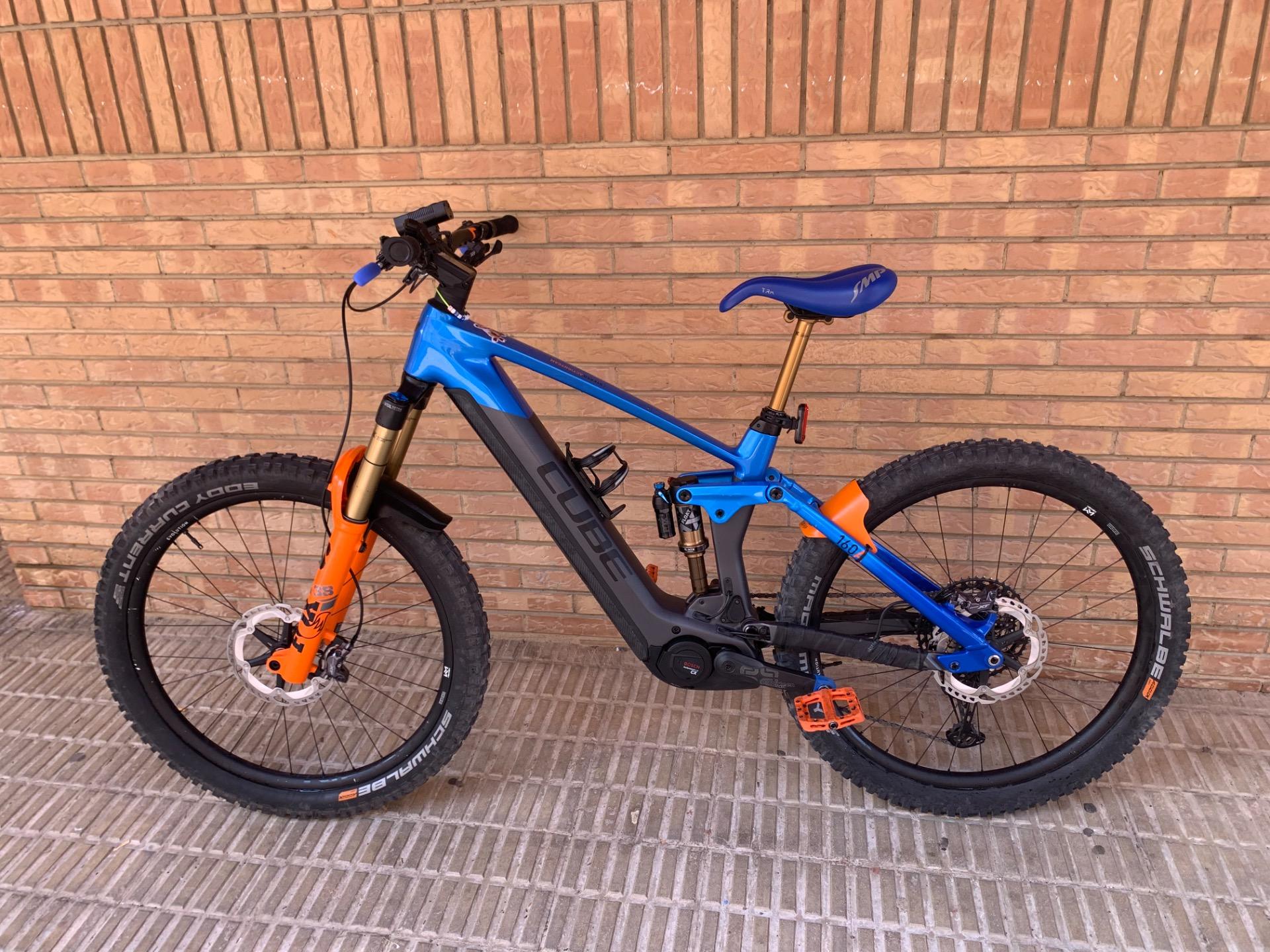 Foto 3 de E bike cube action team 