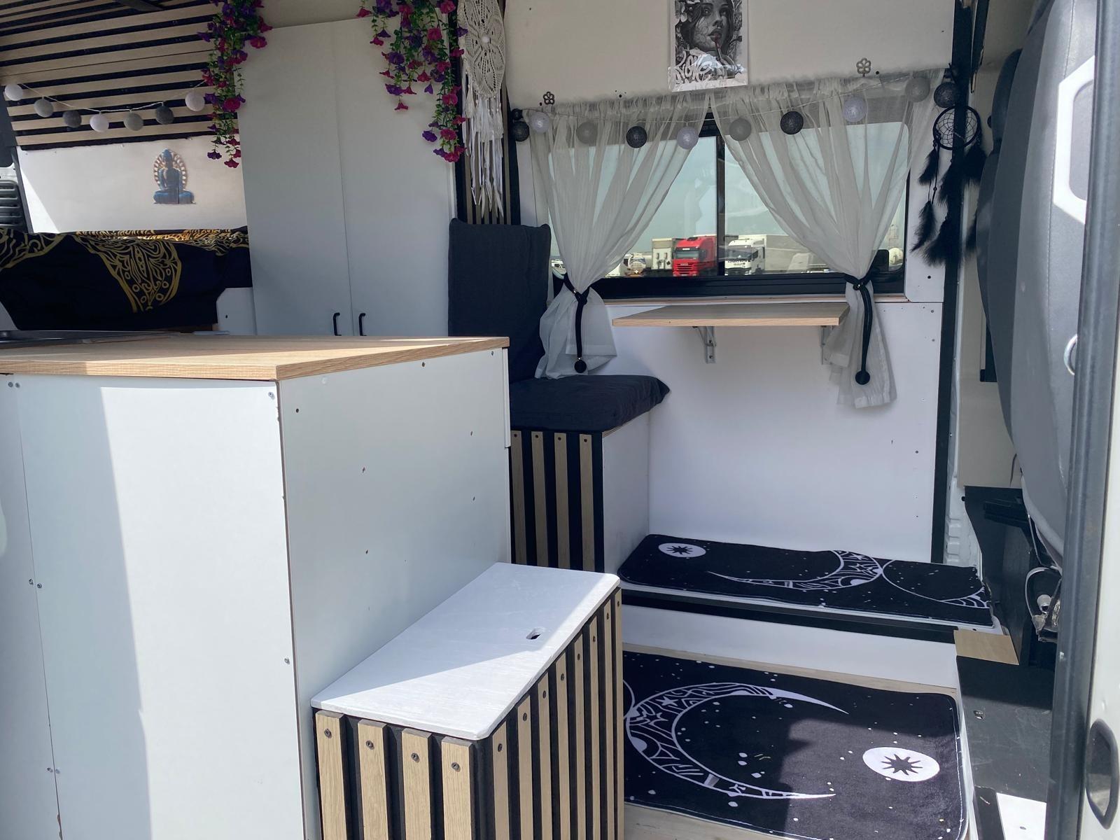 Foto 2 de Peugeot boxer l2h2 AÑO 2019 