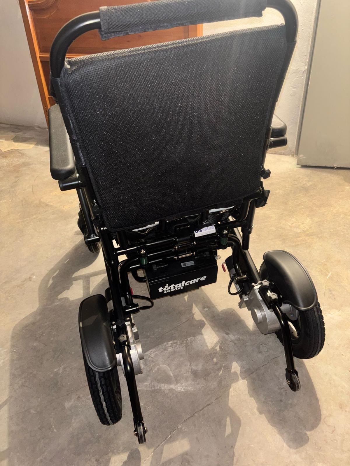 Foto 4 de Silla de Ruedas Eléctrica por coche o moto o furgoneta 