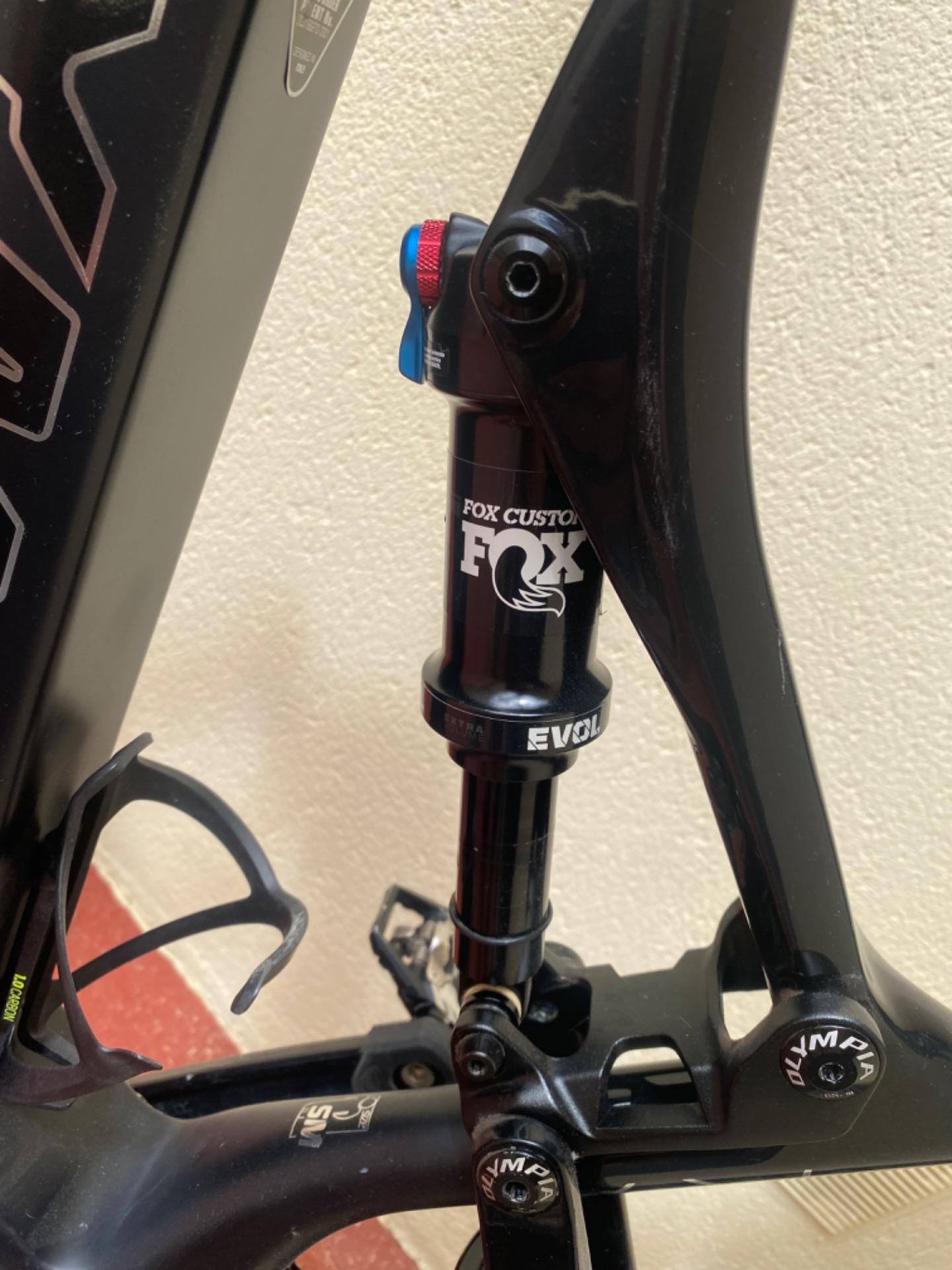 Foto 4 de Ebike carbono olympia Karbo 900 full