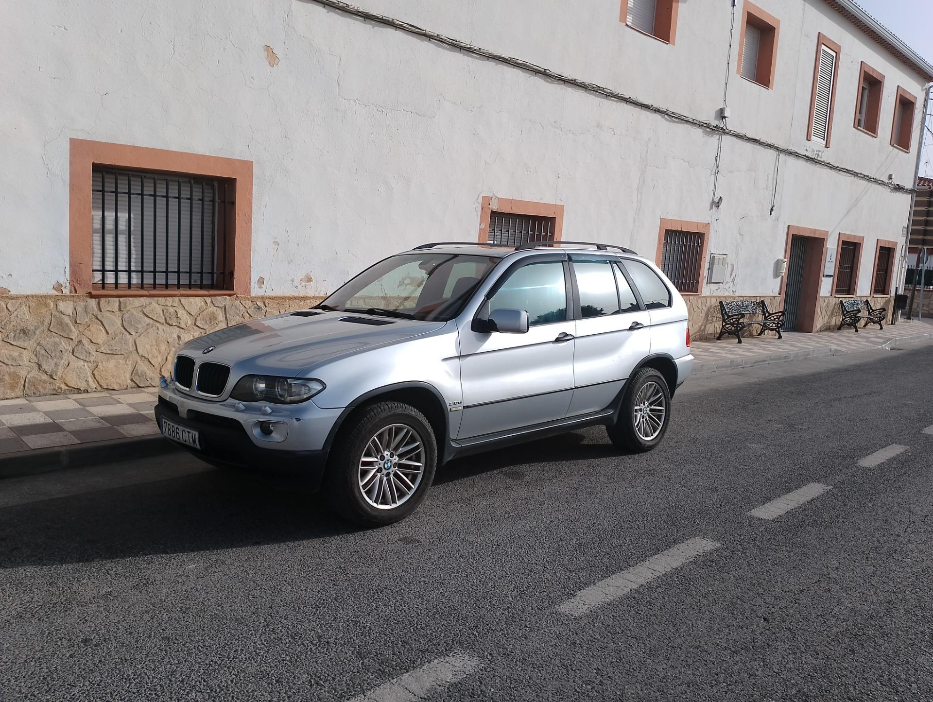 Foto 2 de BMW X5 vendo o cambio x mini,Audi Q7 7 plazas o furgoneta tipo vito